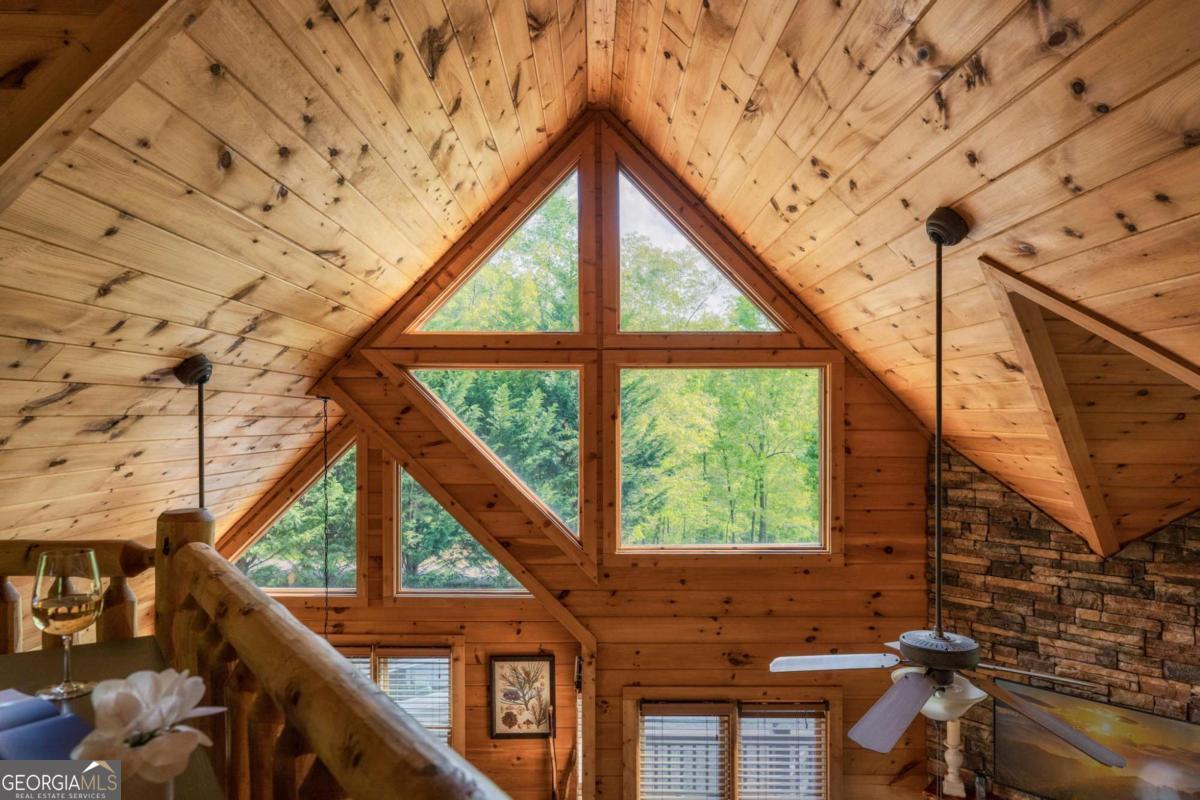 273 Deer Crest Heights Property Photo 42