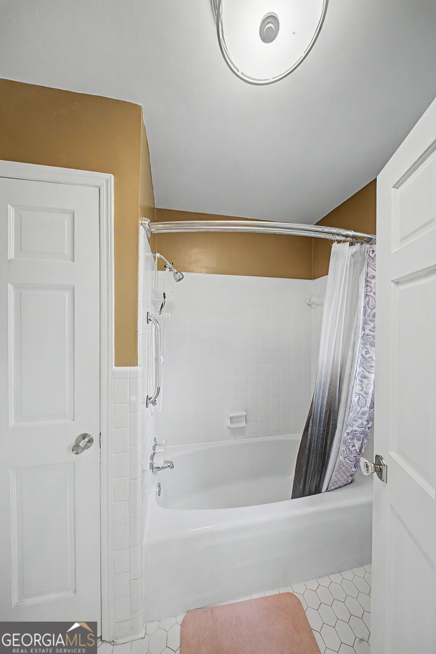 306 Holly Trail Property Photo 14