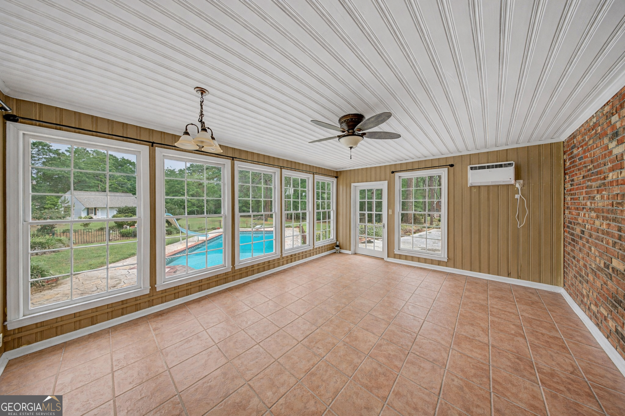 306 Holly Trail Property Photo 28