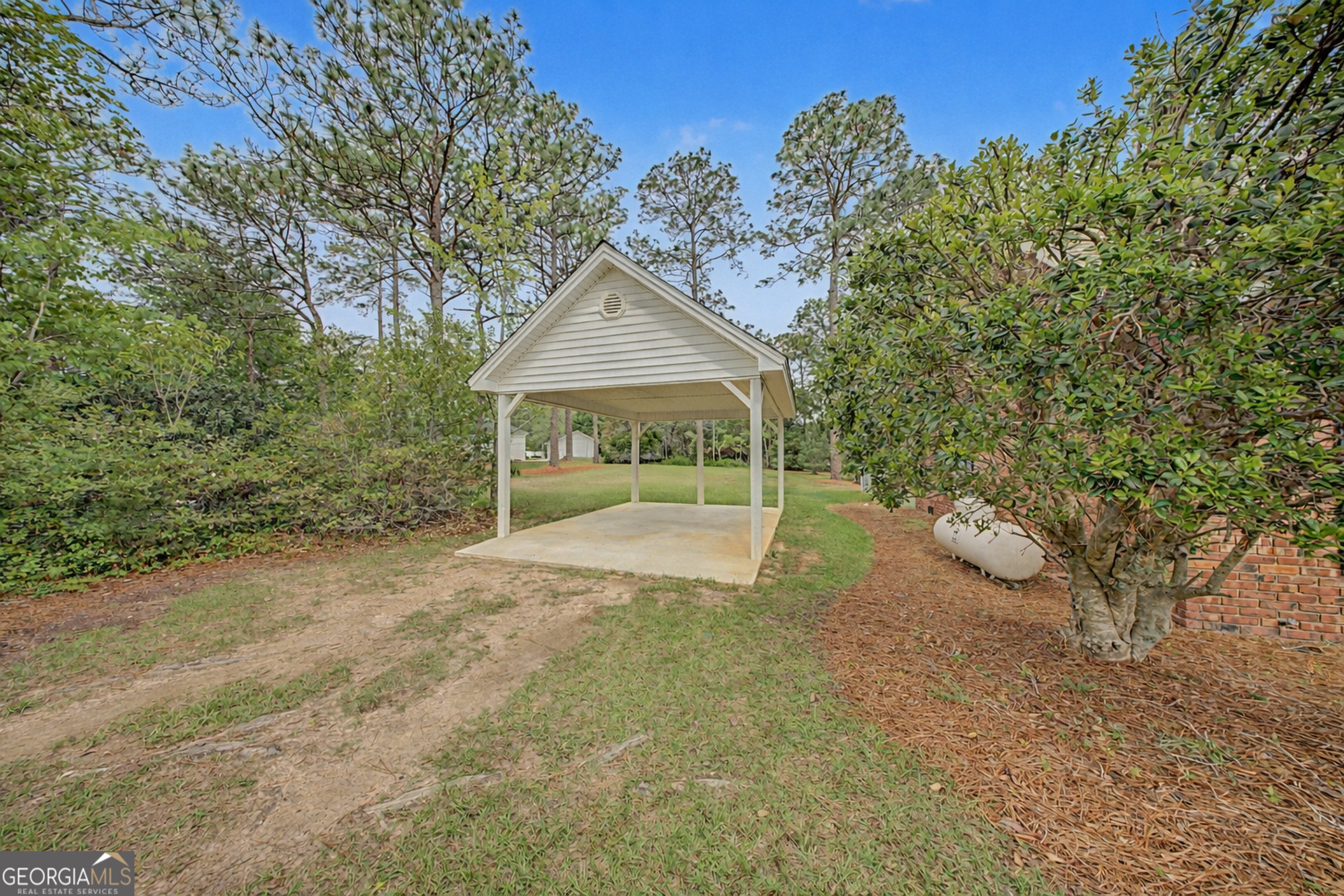 306 Holly Trail Property Photo 34