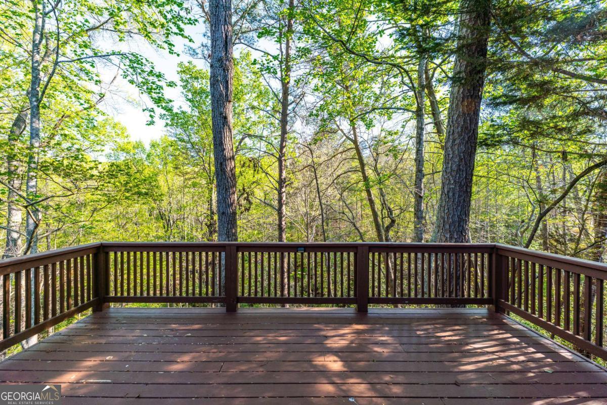 204 Lakeside Drive Property Photo 36