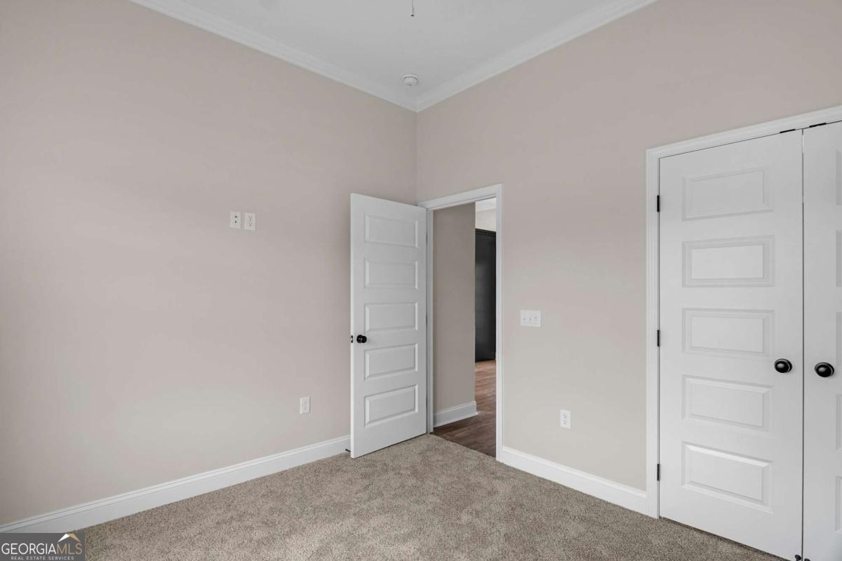 769 Ne S T Morris Road Property Photo 34