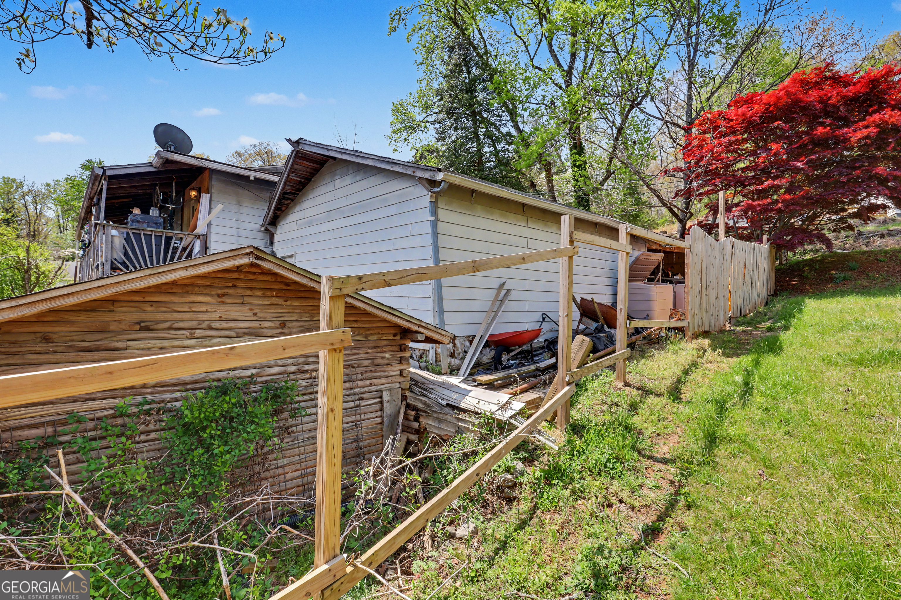 202 Old Screamer Street Property Photo 10