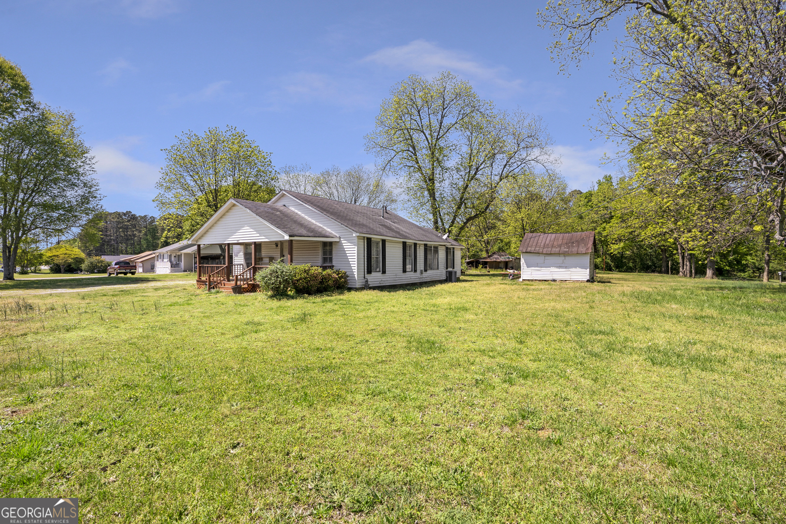 603 Webb Gin House Road Property Photo 1