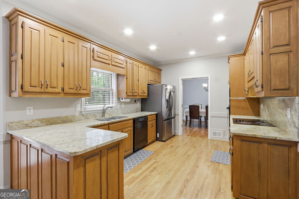 5445 Summer Cove Drive Property Photo 14
