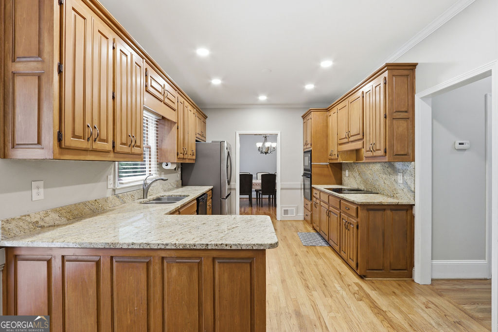 5445 Summer Cove Drive Property Photo 15