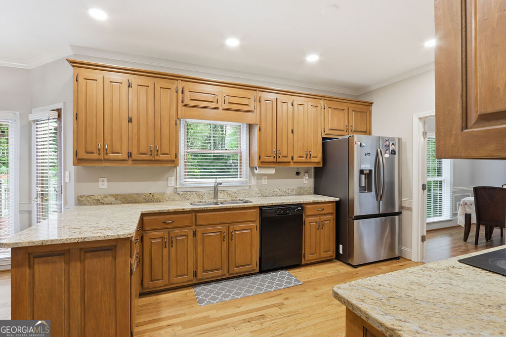 5445 Summer Cove Drive Property Photo 16