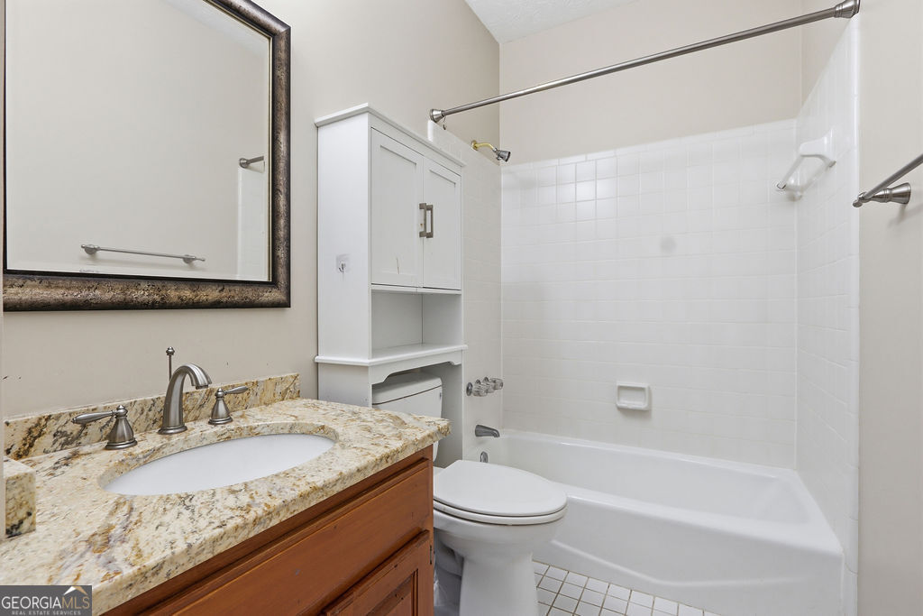 5445 Summer Cove Drive Property Photo 31