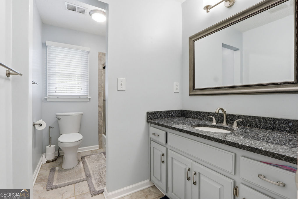 5445 Summer Cove Drive Property Photo 32