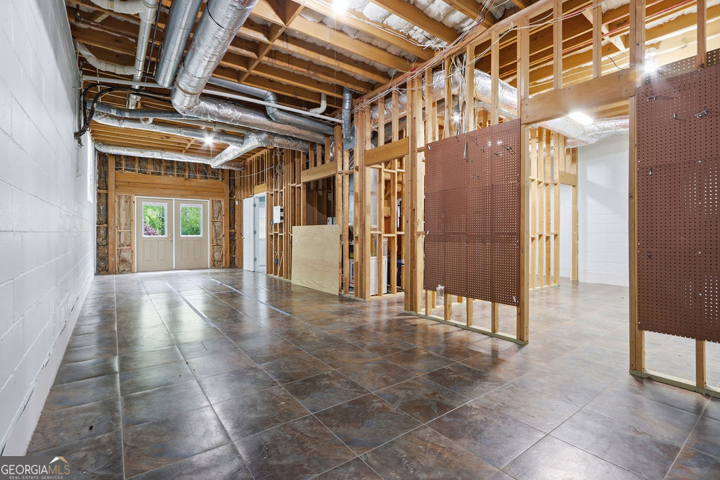 5445 Summer Cove Drive Property Photo 39