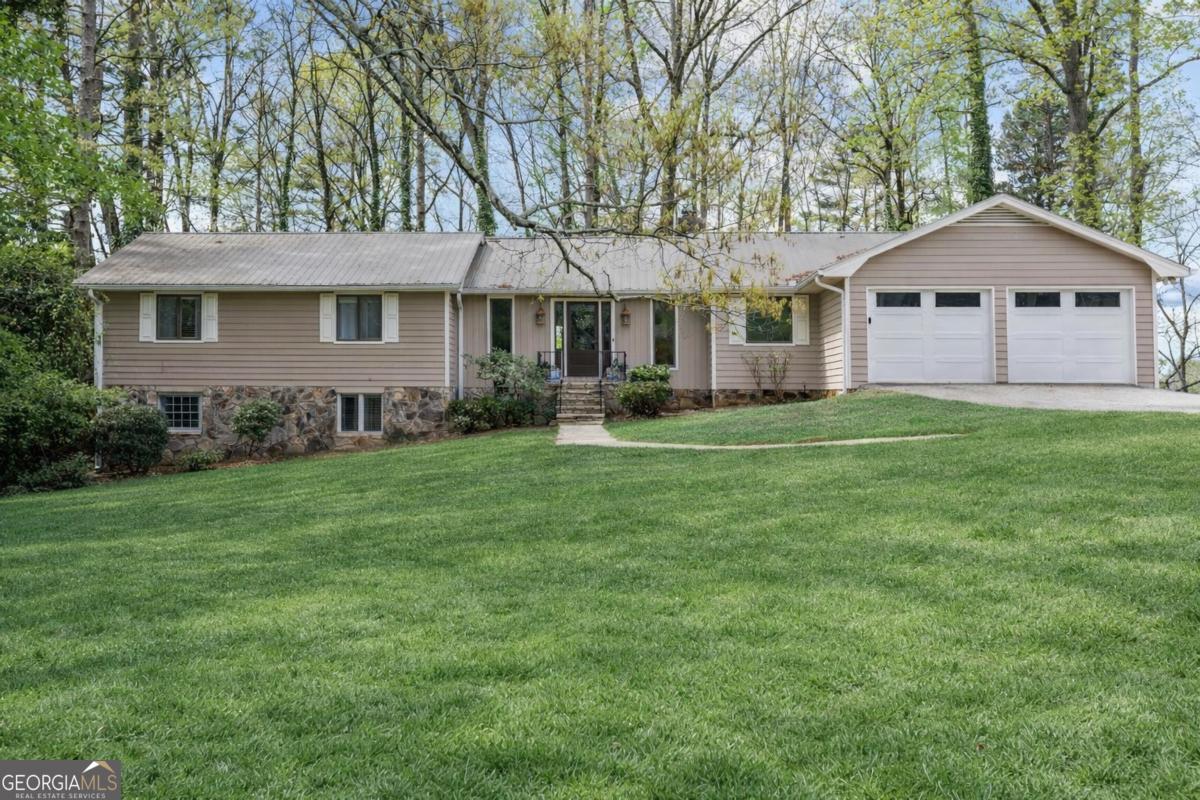 8360 Lanier Drive Property Photo 19