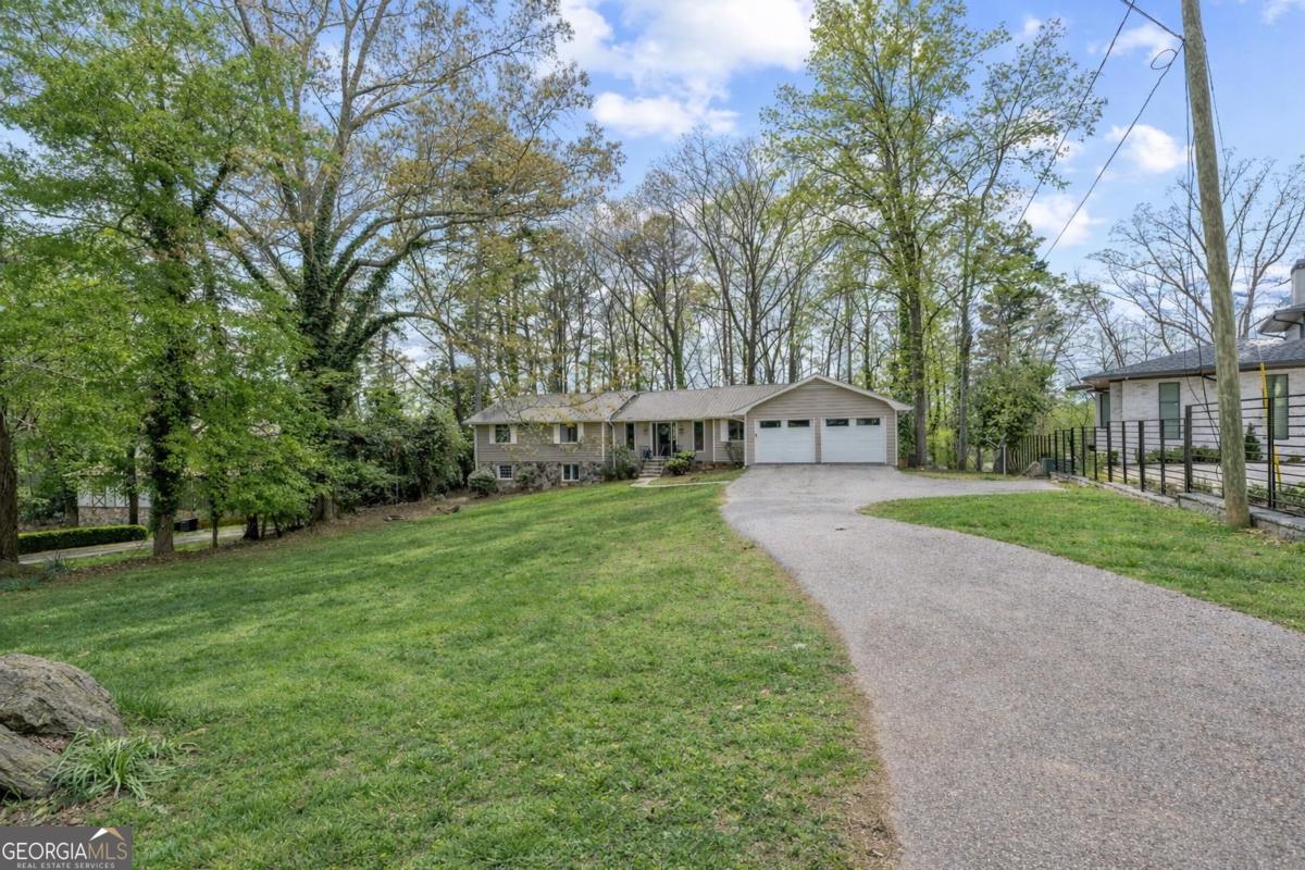 8360 Lanier Drive Property Photo 21