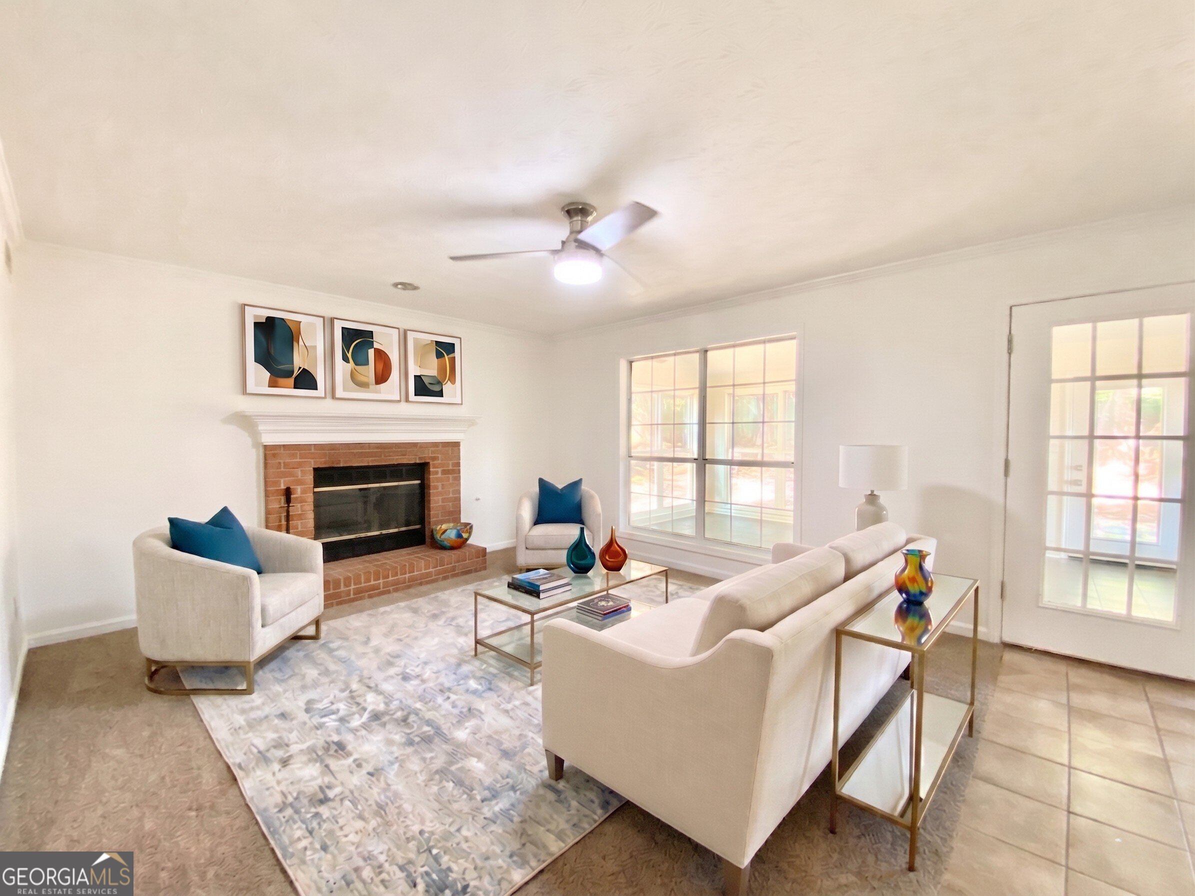 640 Suwanee Lakes Circle Property Photo 12