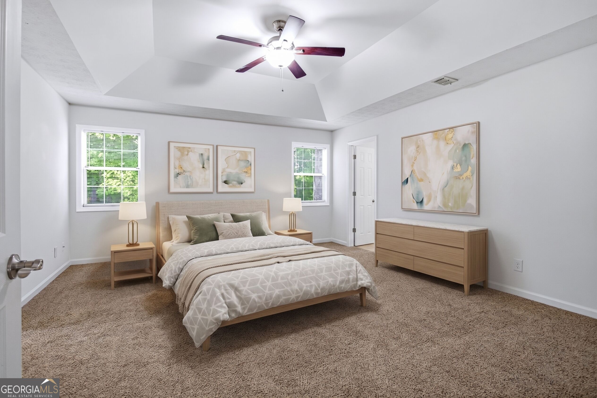 640 Suwanee Lakes Circle Property Photo 12