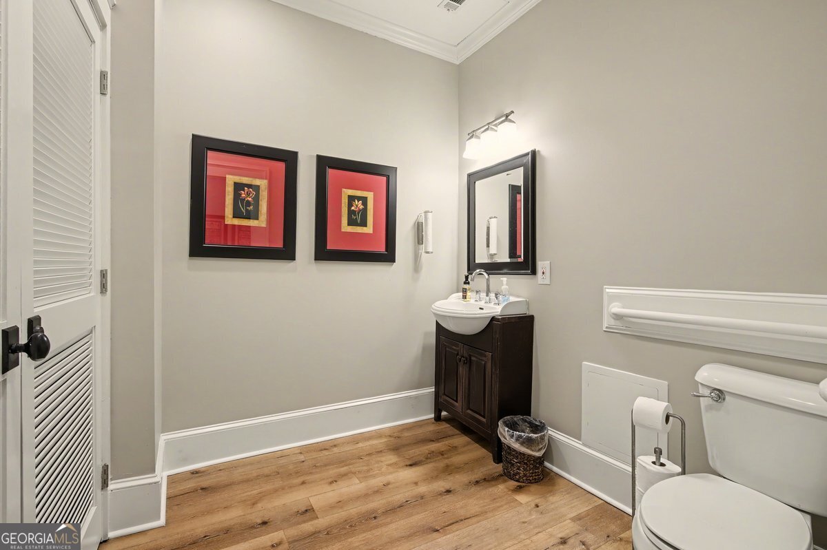 236 Washington Avenue Ne Property Photo 26