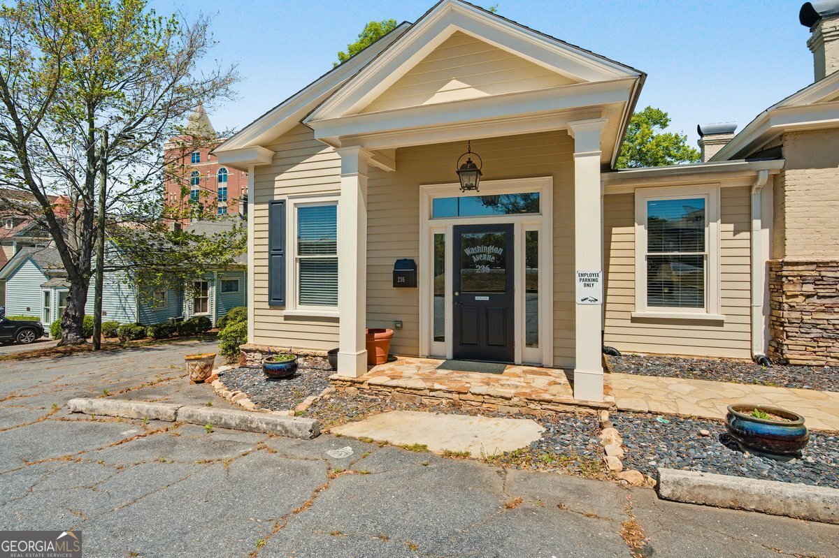 236 Washington Avenue Ne Property Photo 28