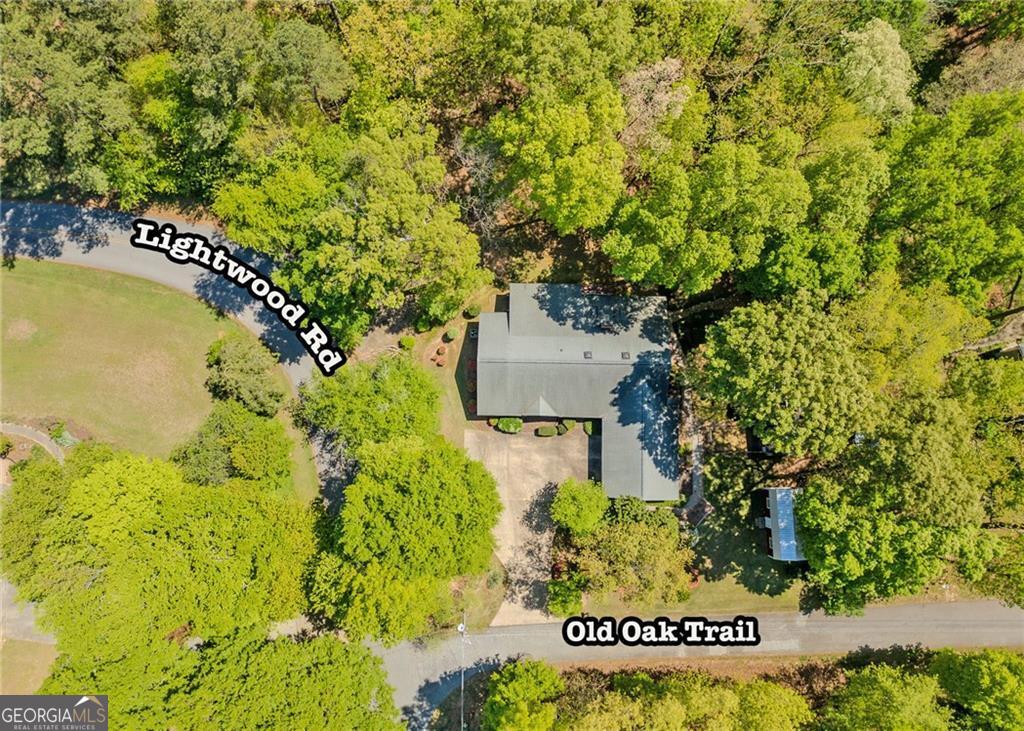 7 Old Oak Trail Property Photo 5