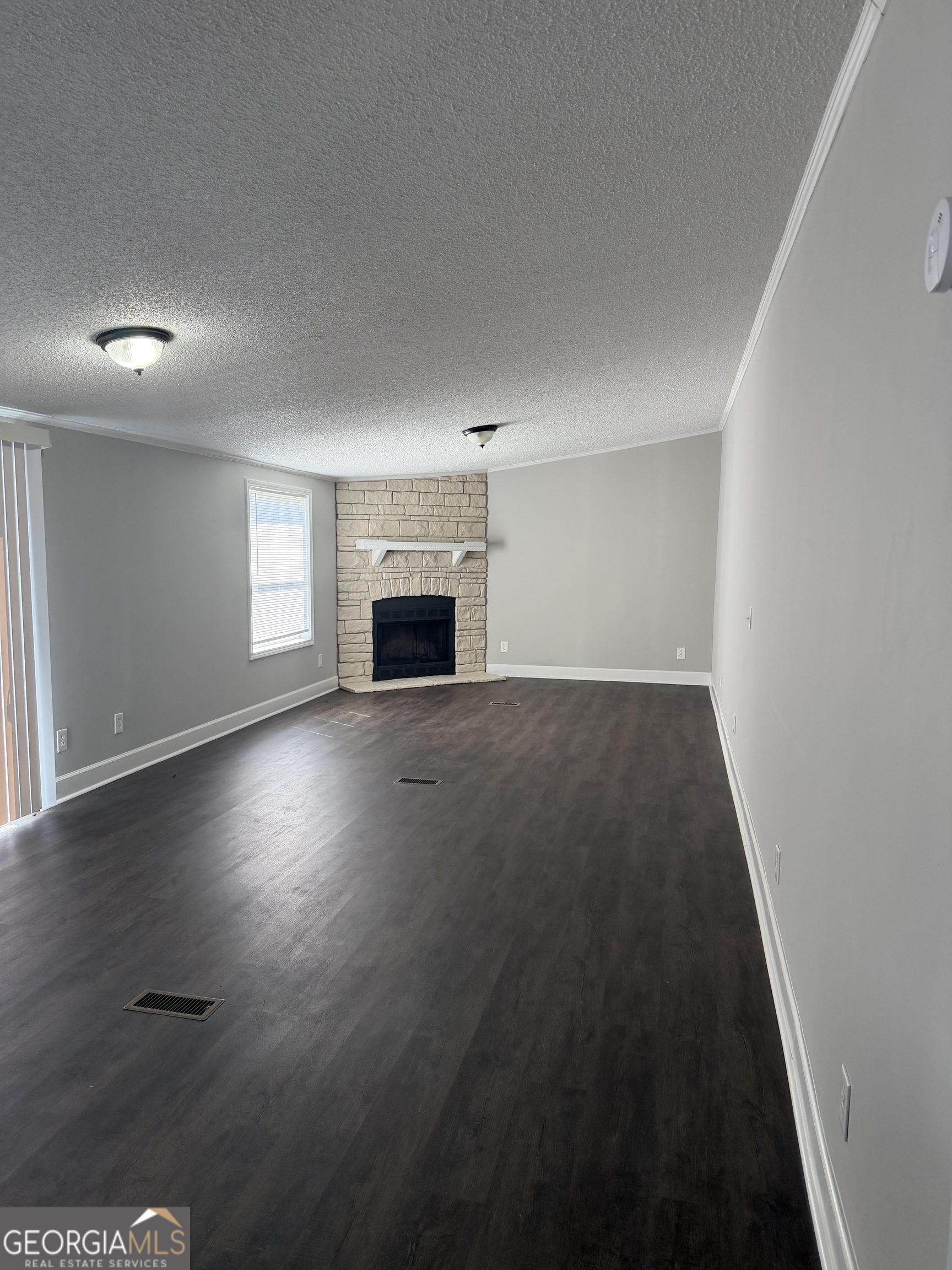 405 Windsor Parkway # 405w Property Photo 14