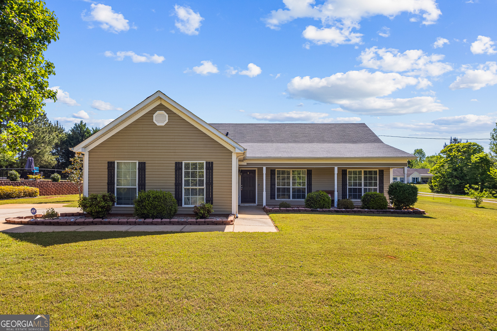 1801 Stroud Road Property Photo 1