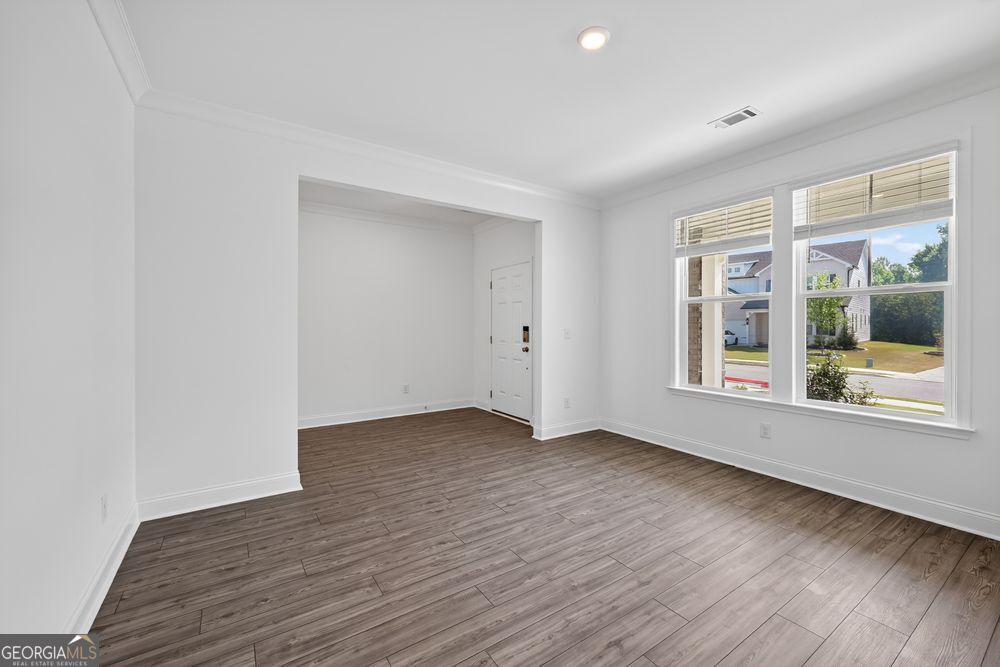 163 Sheryl Way Property Photo 9