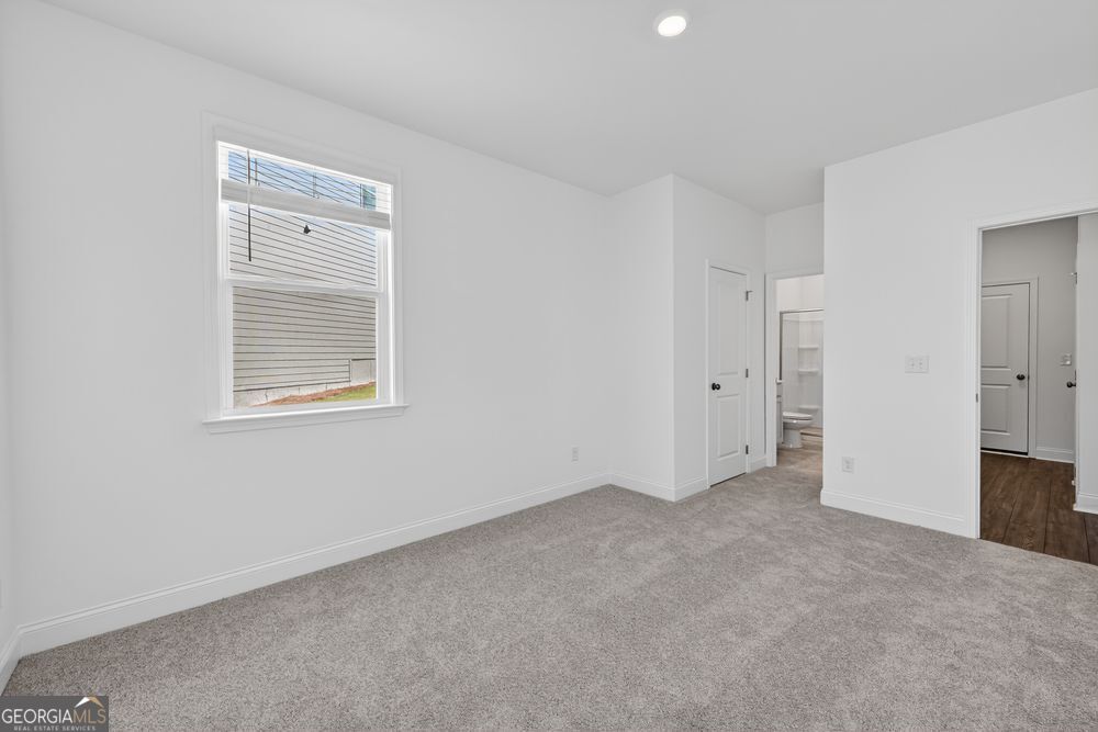 163 Sheryl Way Property Photo 22