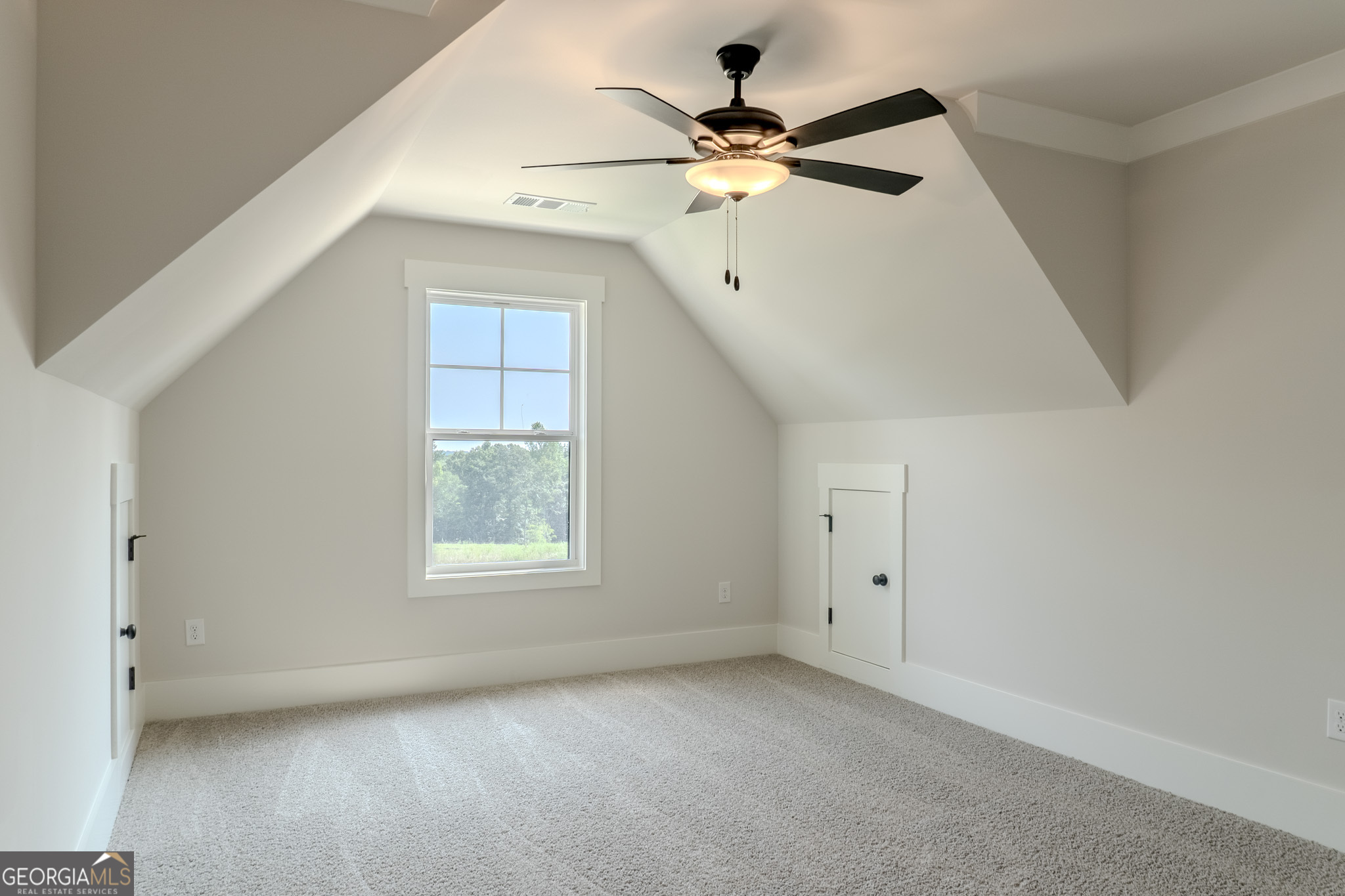 69 Amelia Court Property Photo 43