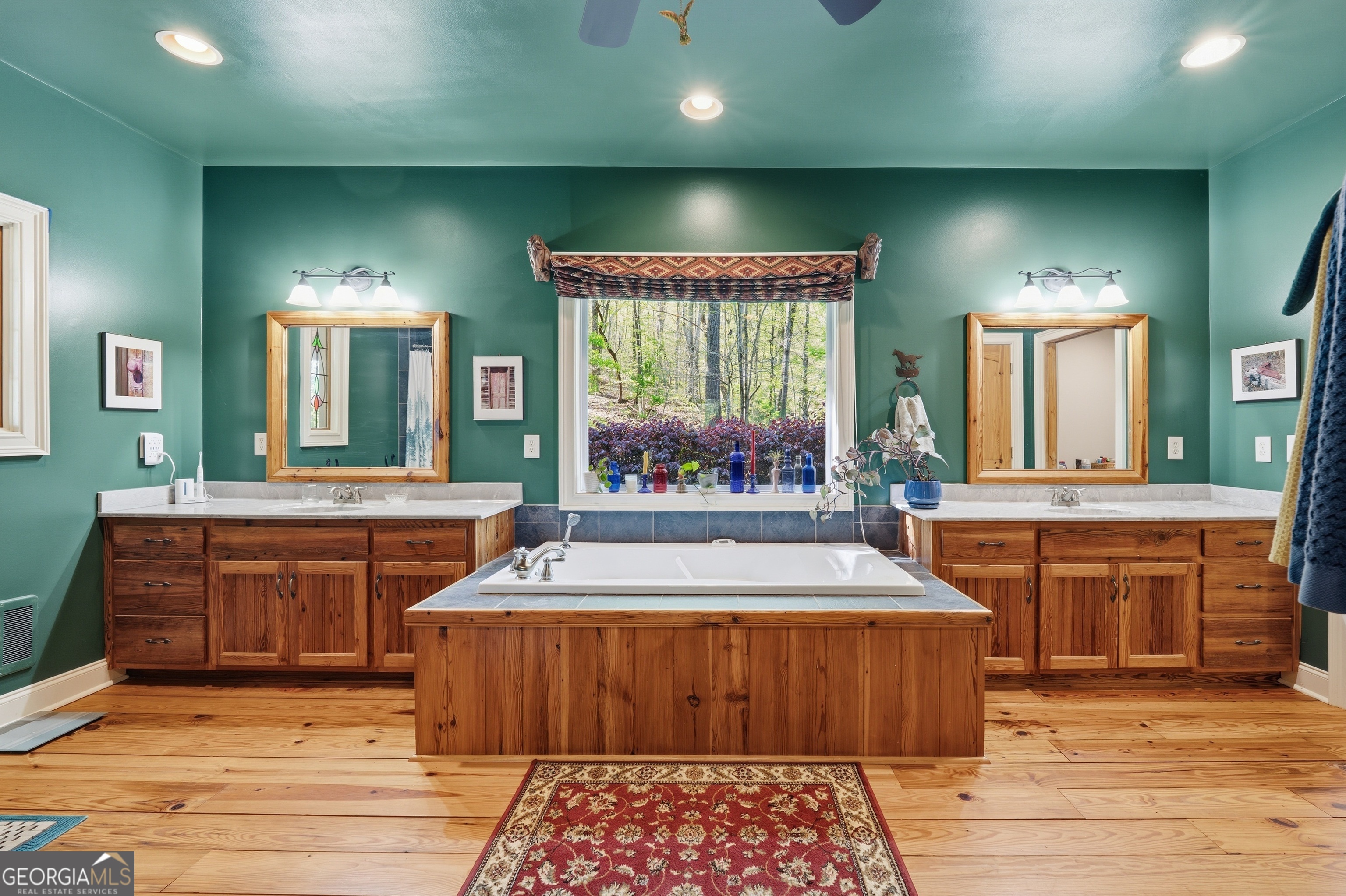 3052 Damascus Property Photo 9