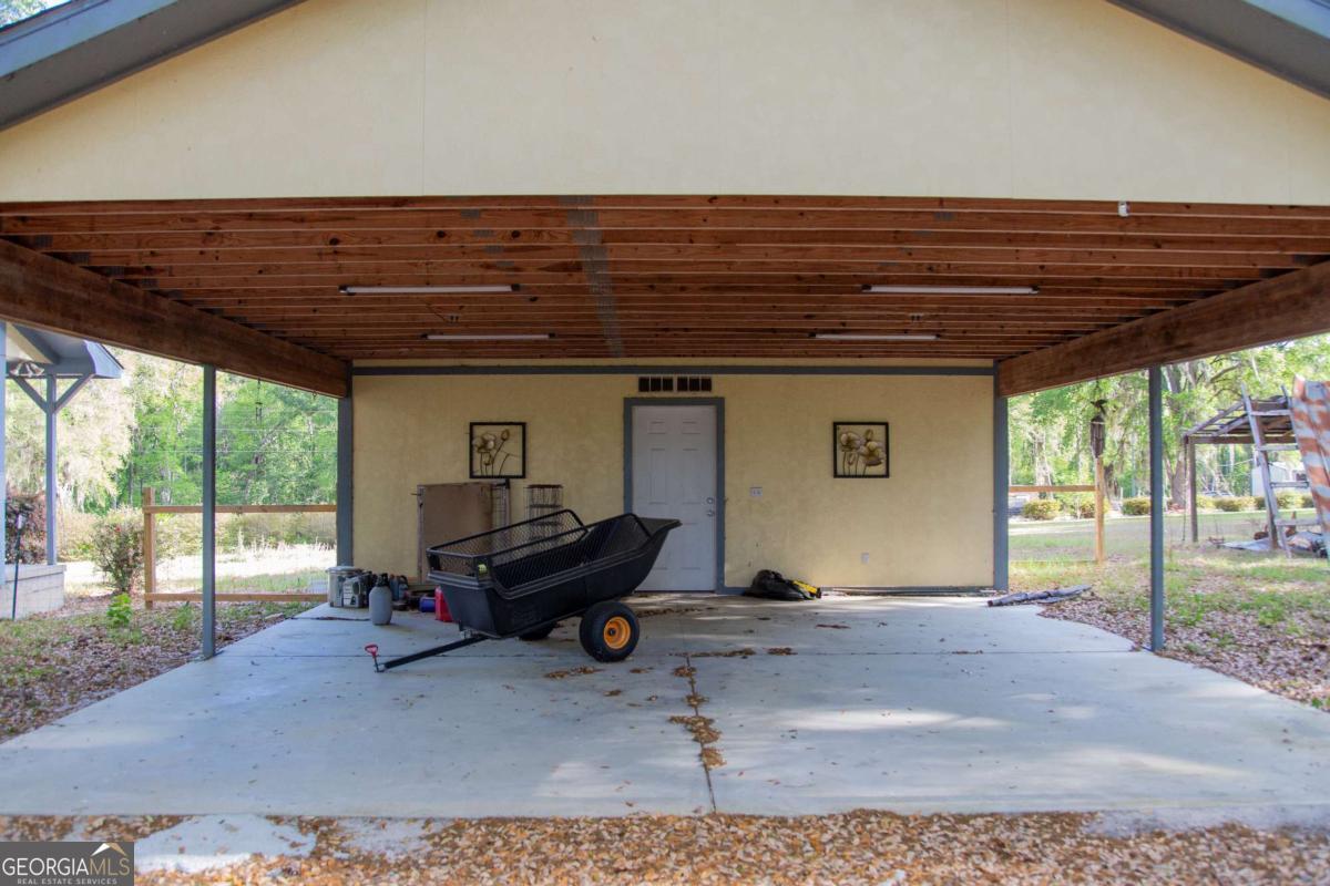 528 Gardner Road Property Photo 11