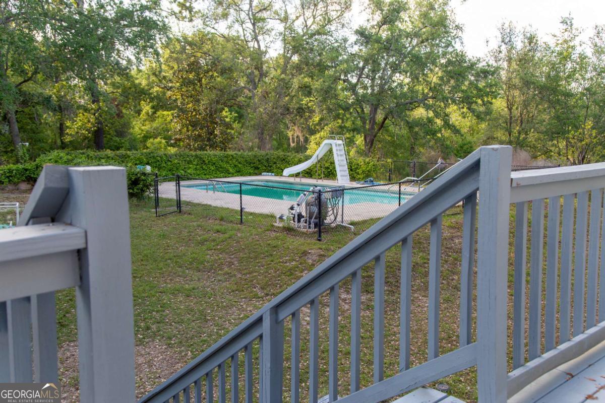 528 Gardner Road Property Photo 14