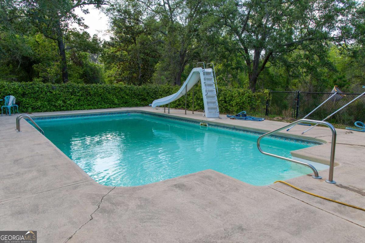 528 Gardner Road Property Photo 18