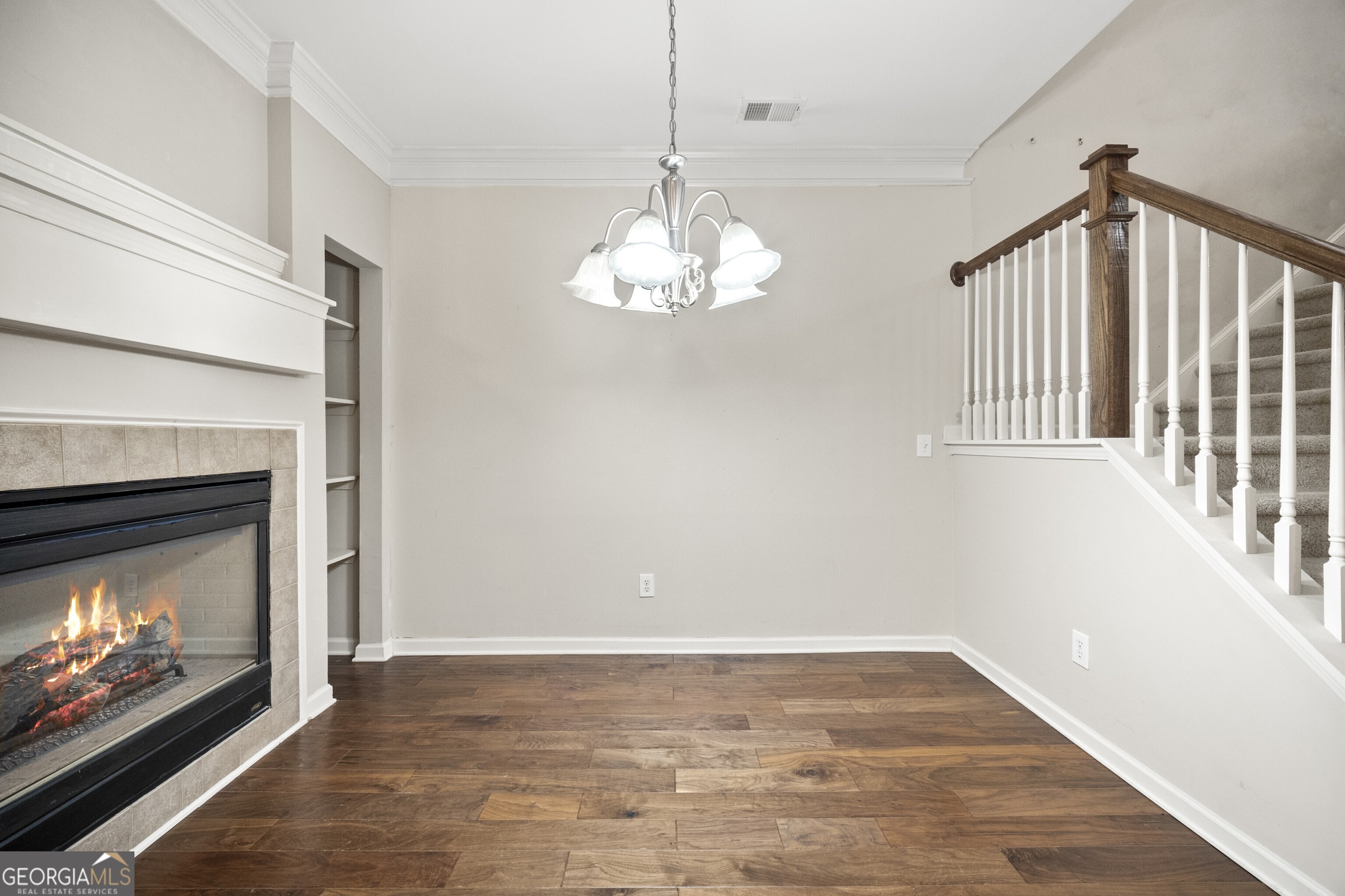 100 Trailside Way Property Photo 8