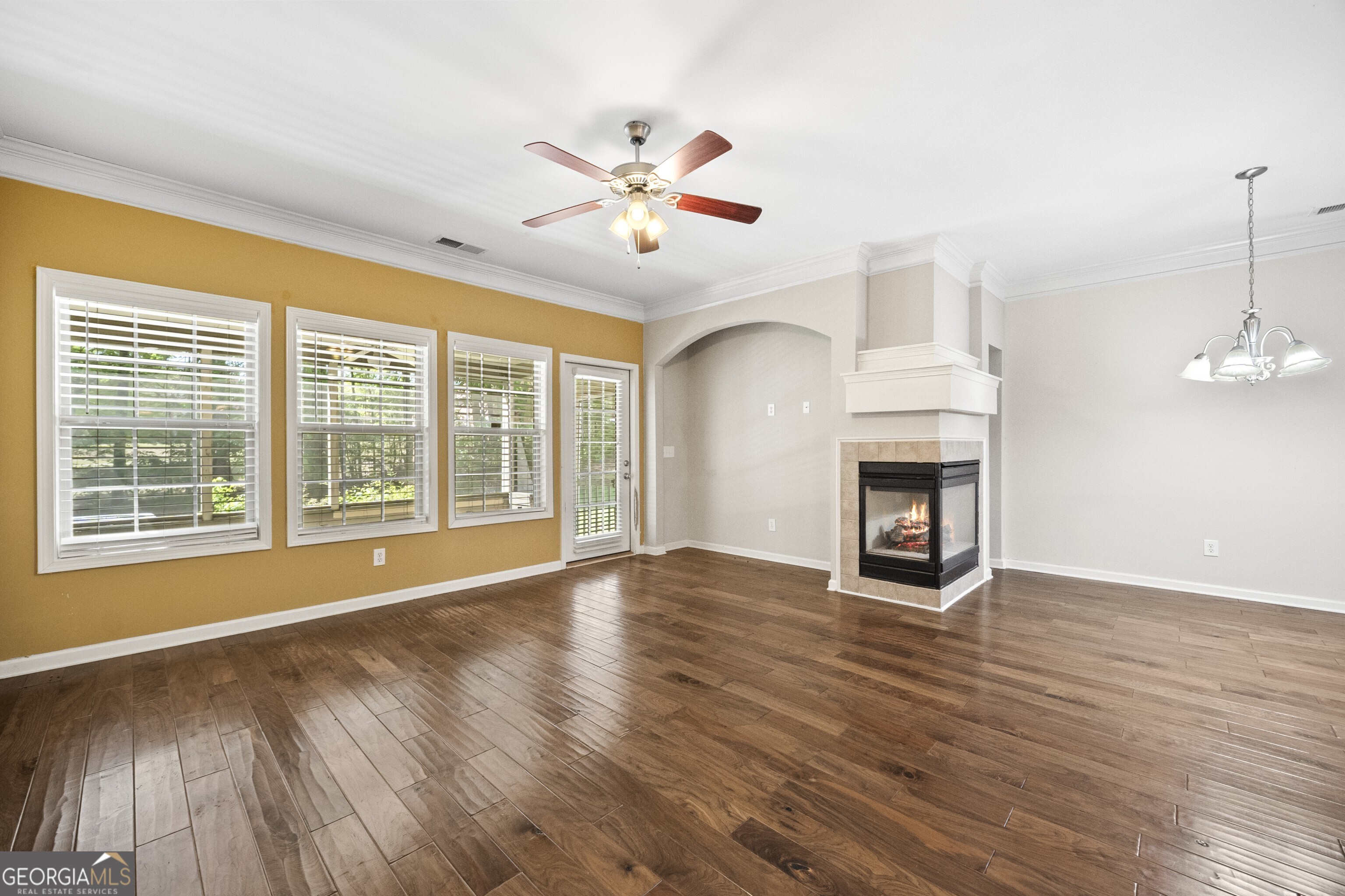 100 Trailside Way Property Photo 10