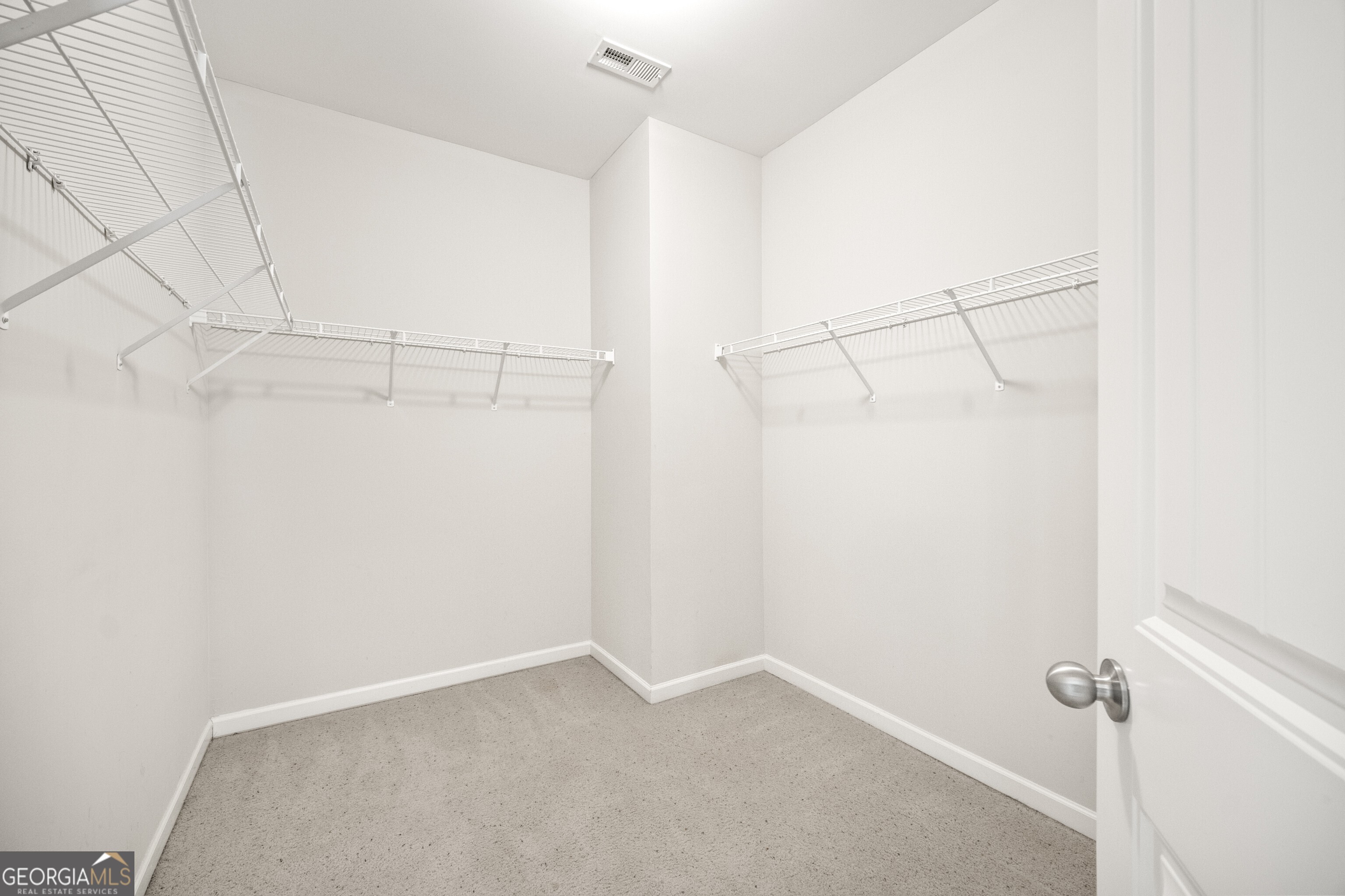 100 Trailside Way Property Photo 19