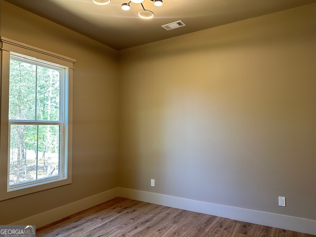 1050 Rainbow Circle Property Photo 28