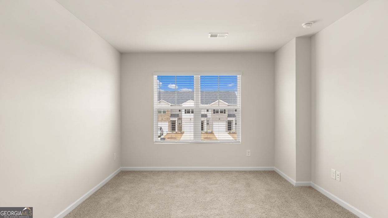 208 Kenmore Circle Property Photo 15