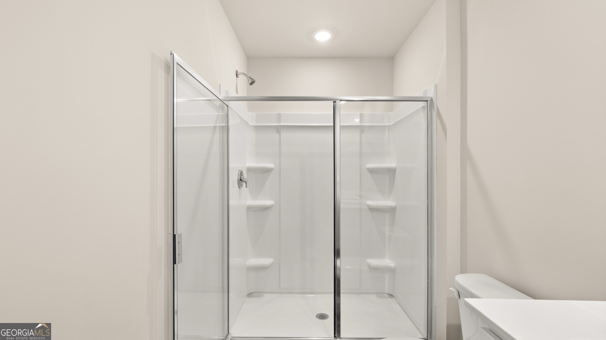 208 Kenmore Circle Property Photo 18