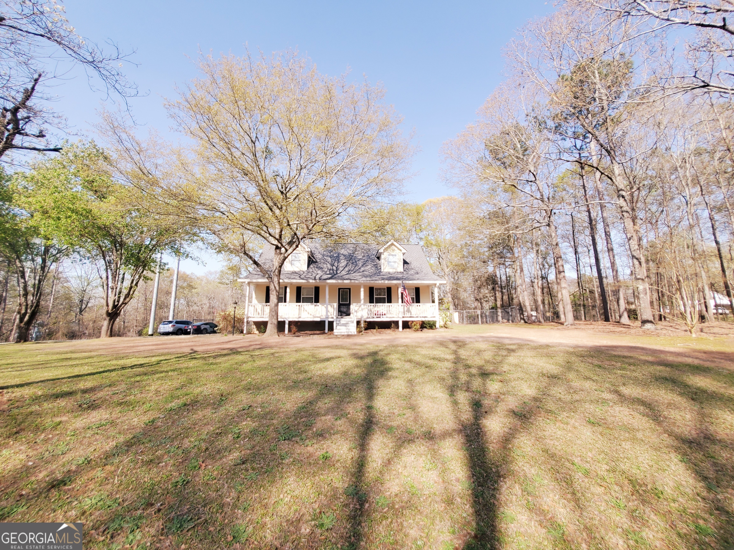 128 W Briarwood Drive Property Photo 3