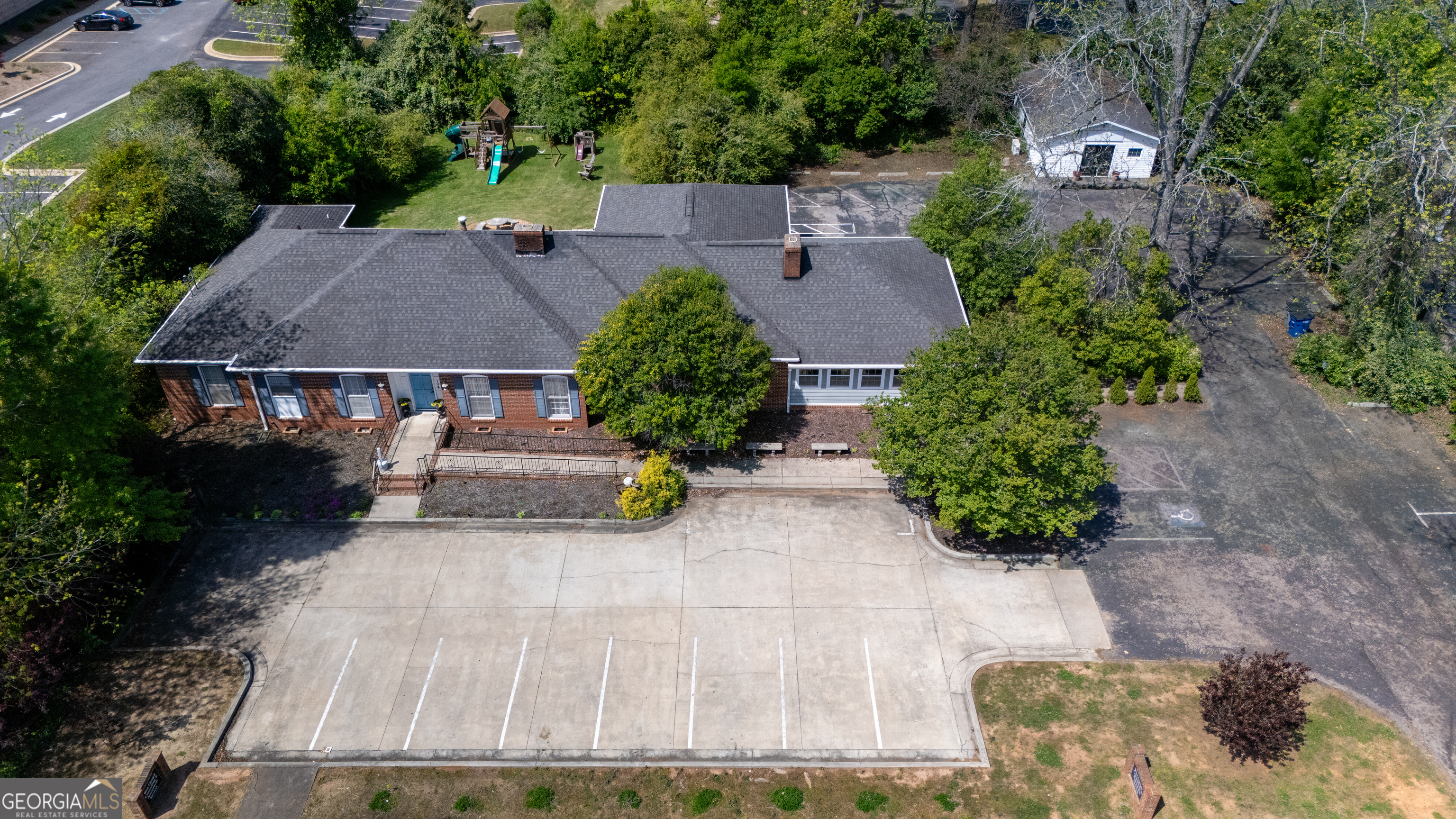 104 Harwell Avenue Property Photo 2
