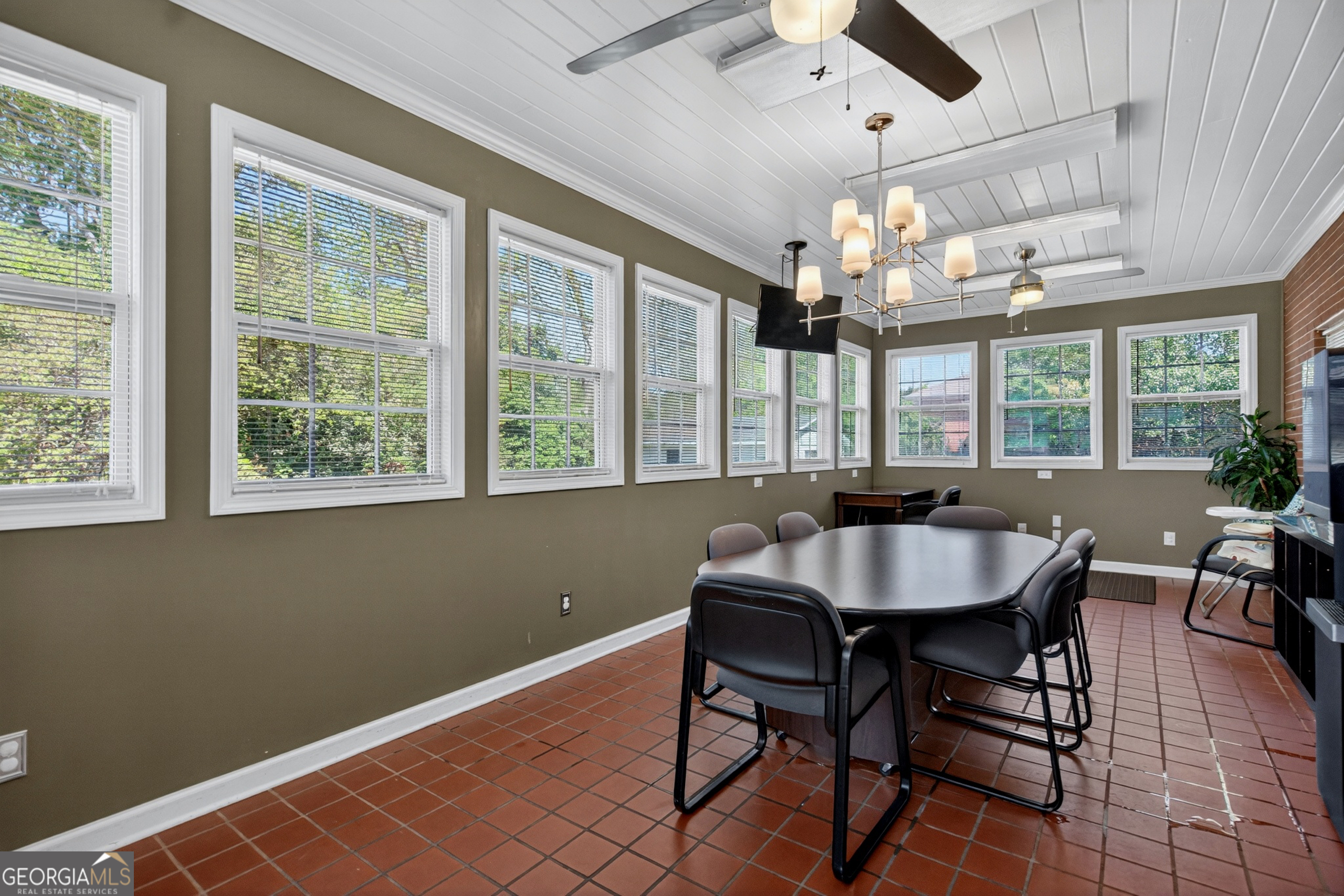 104 Harwell Avenue Property Photo 29