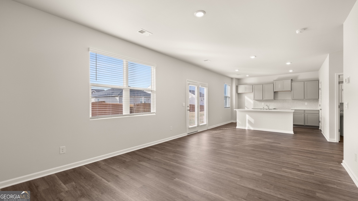 8569 Secretariat Drive Property Photo 40