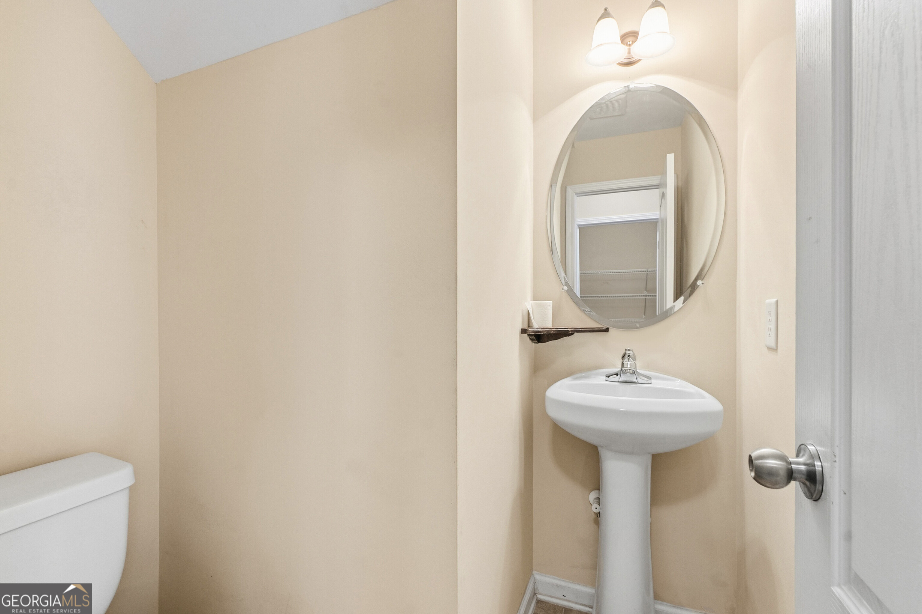 102 Steeple Court Property Photo 14