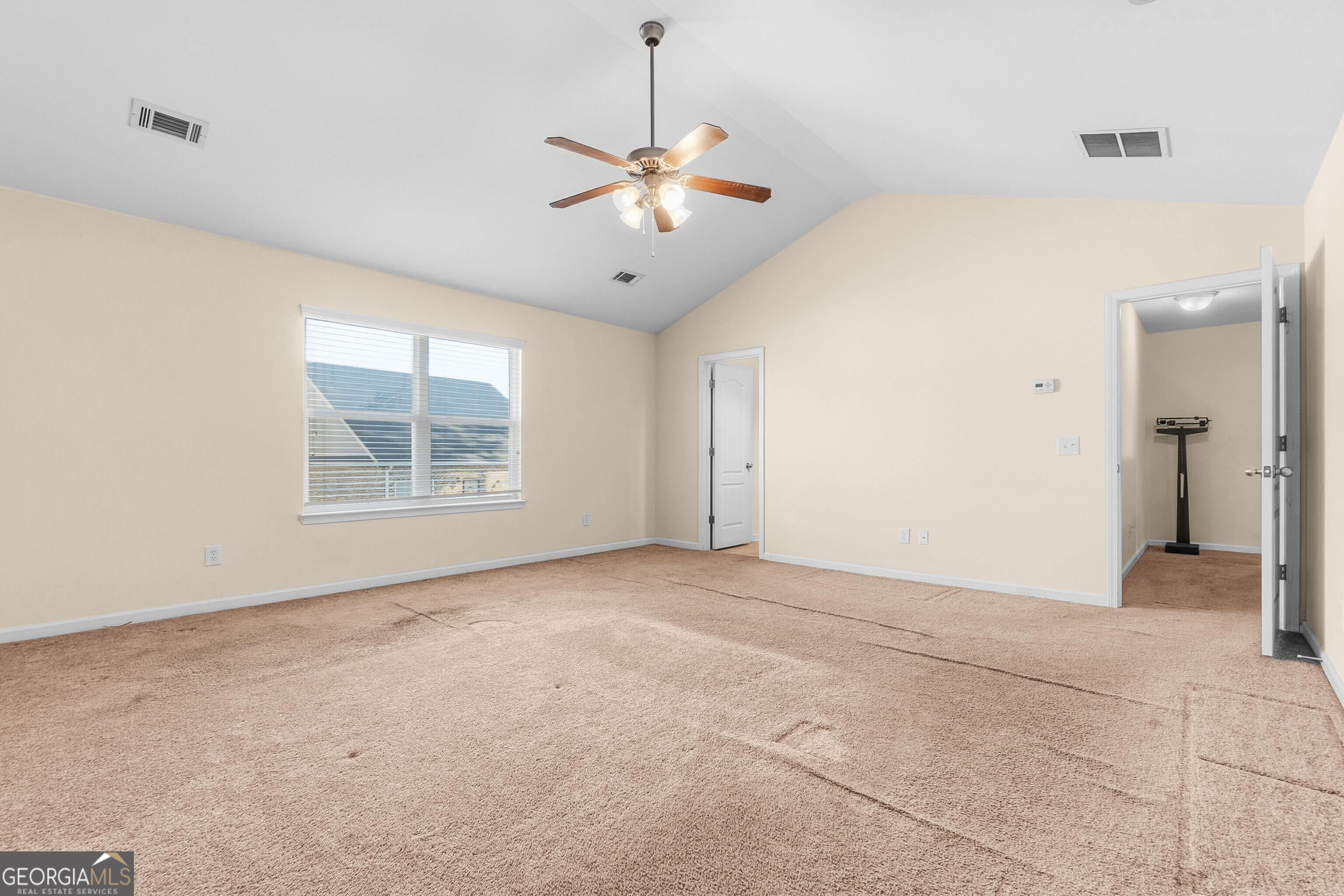102 Steeple Court Property Photo 16