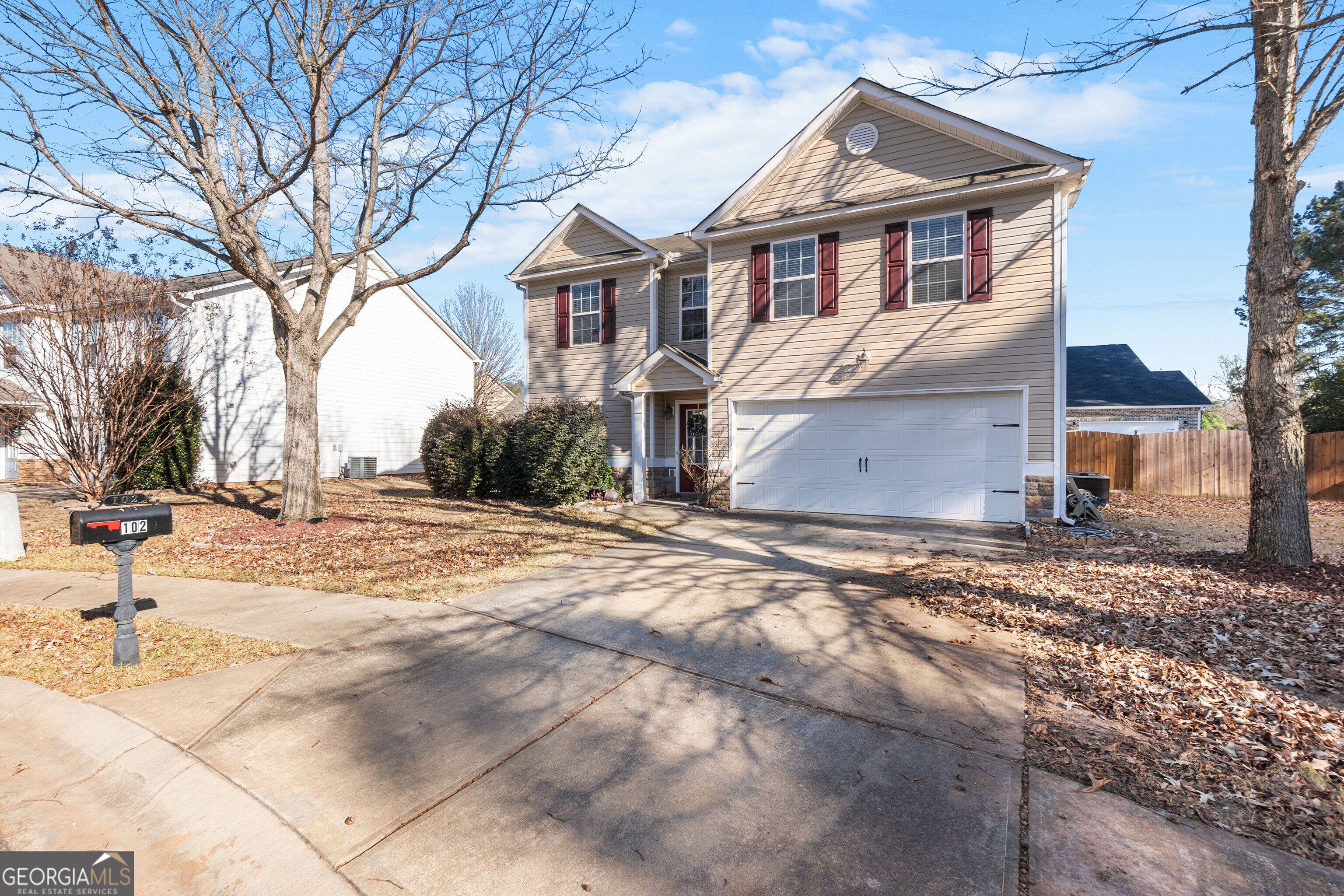 102 Steeple Court Property Photo 18