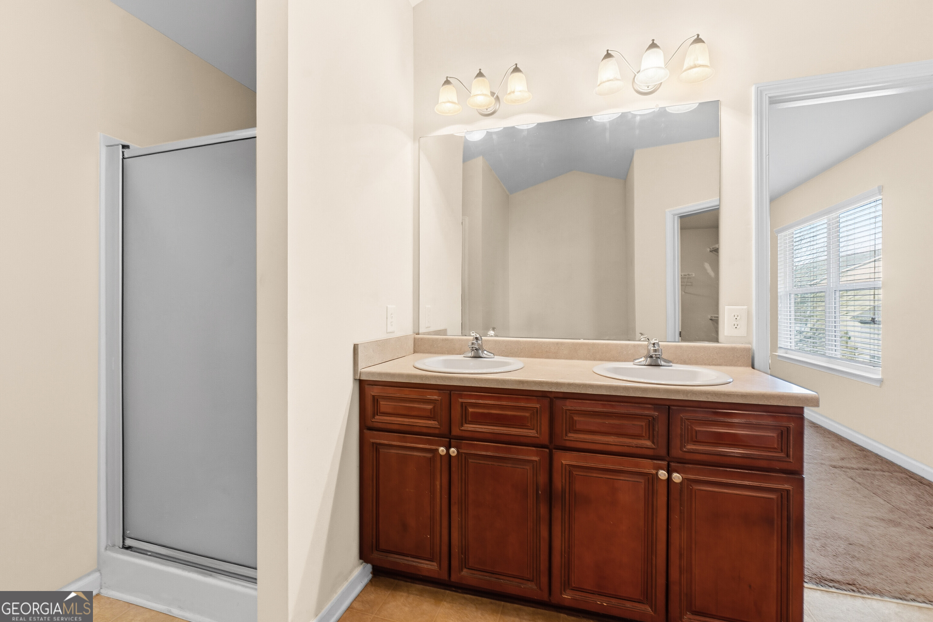 102 Steeple Court Property Photo 23
