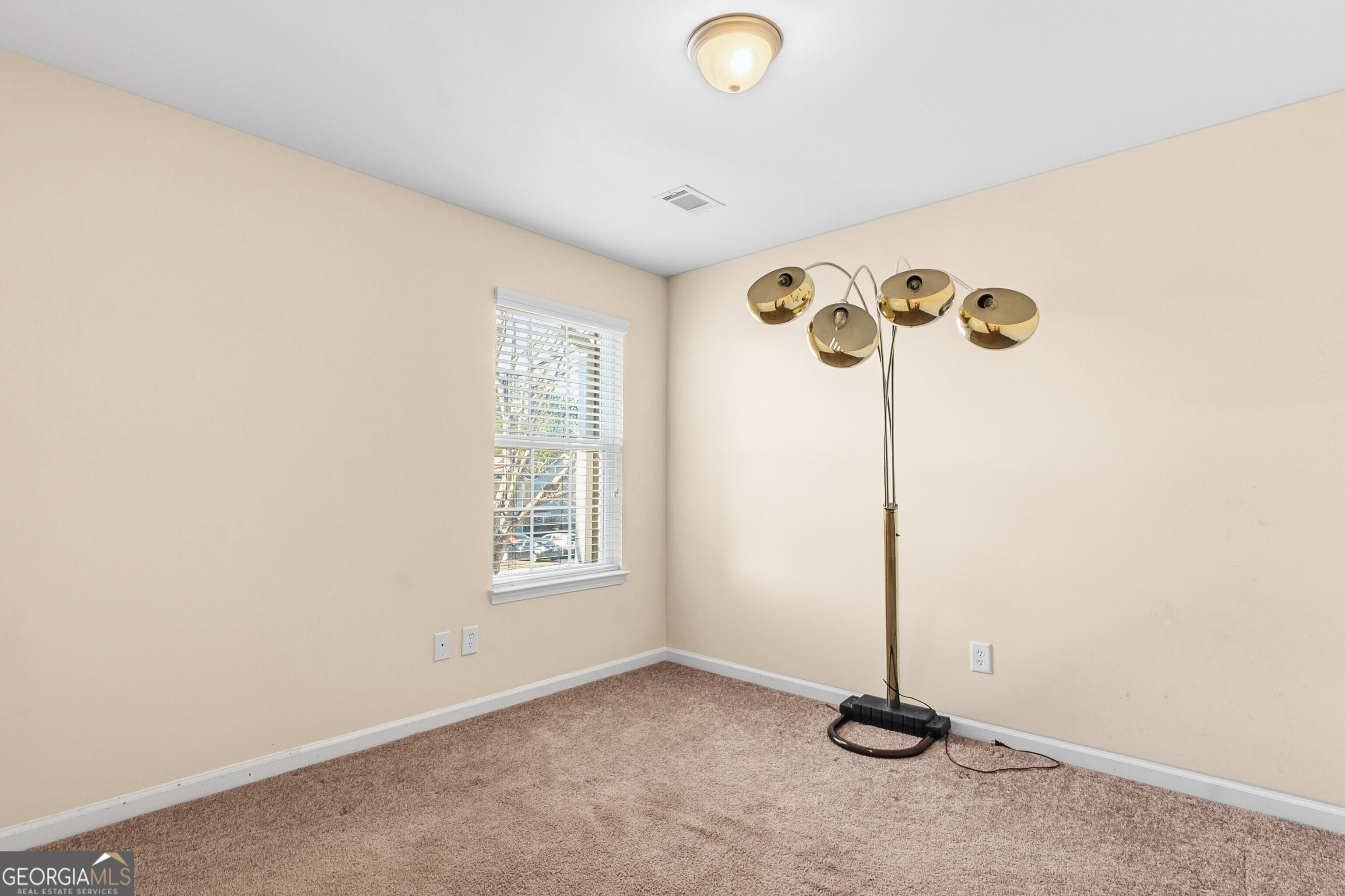 102 Steeple Court Property Photo 30