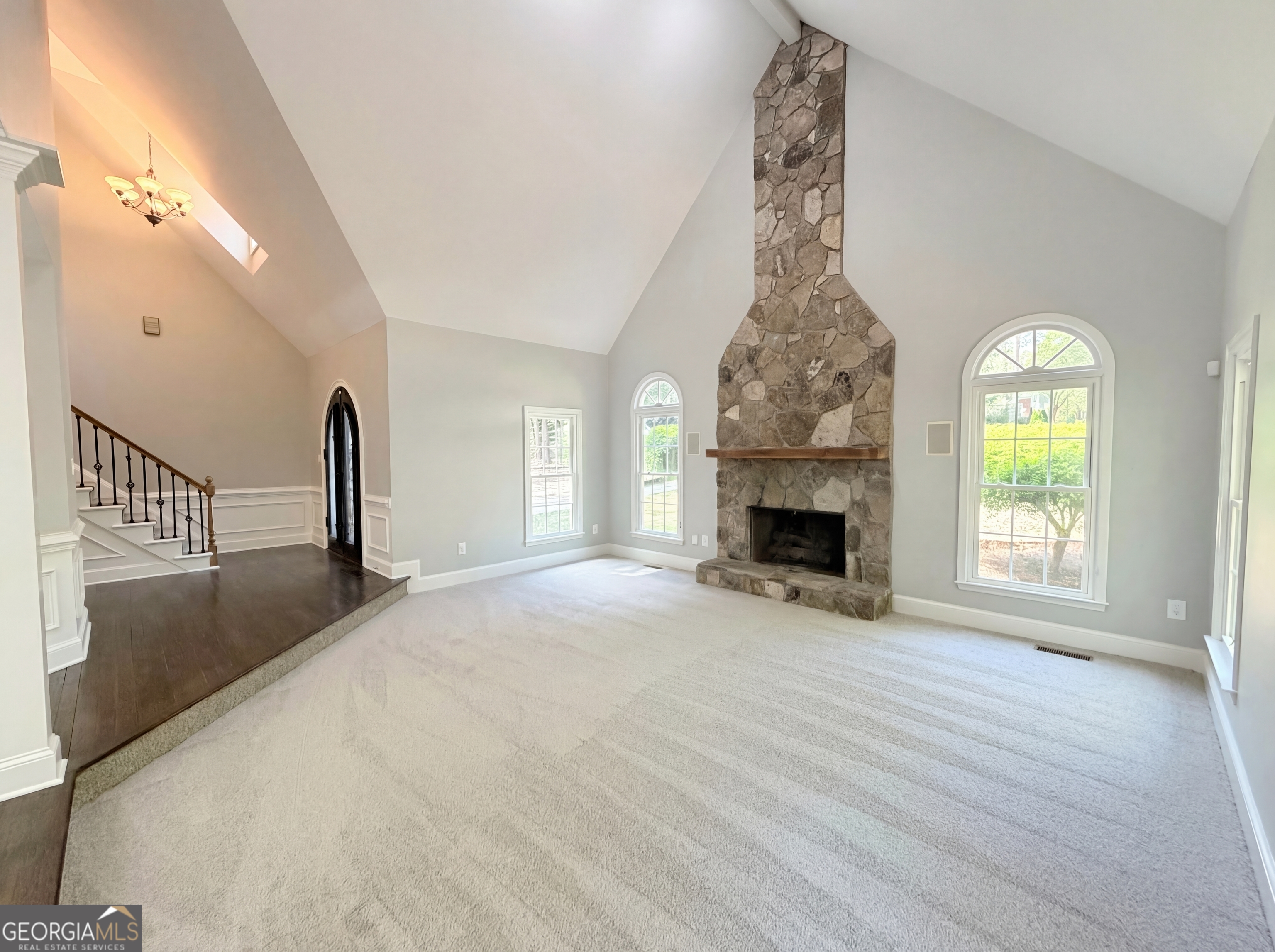984 Forest Pond Court Property Photo 14