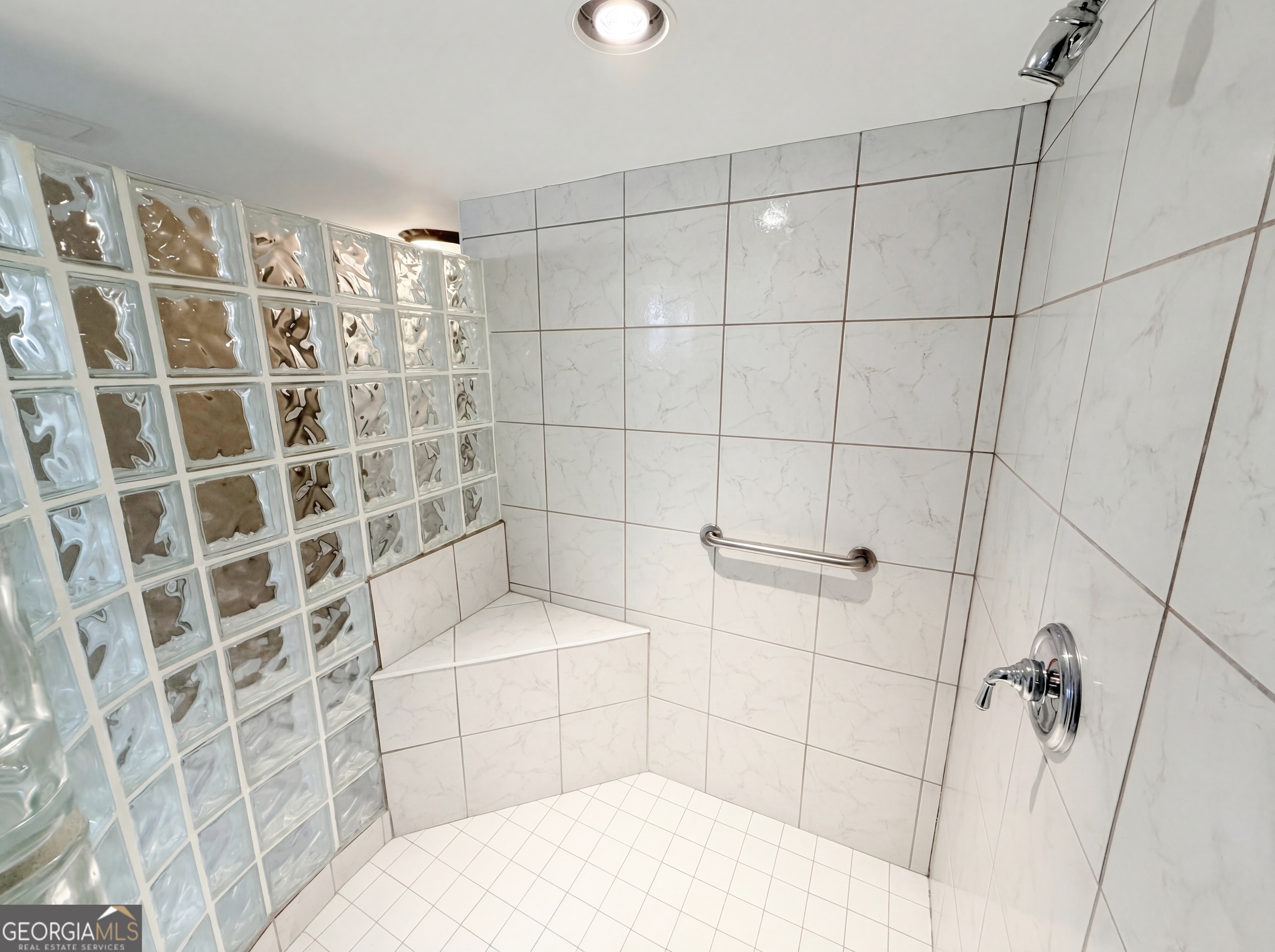 984 Forest Pond Court Property Photo 24