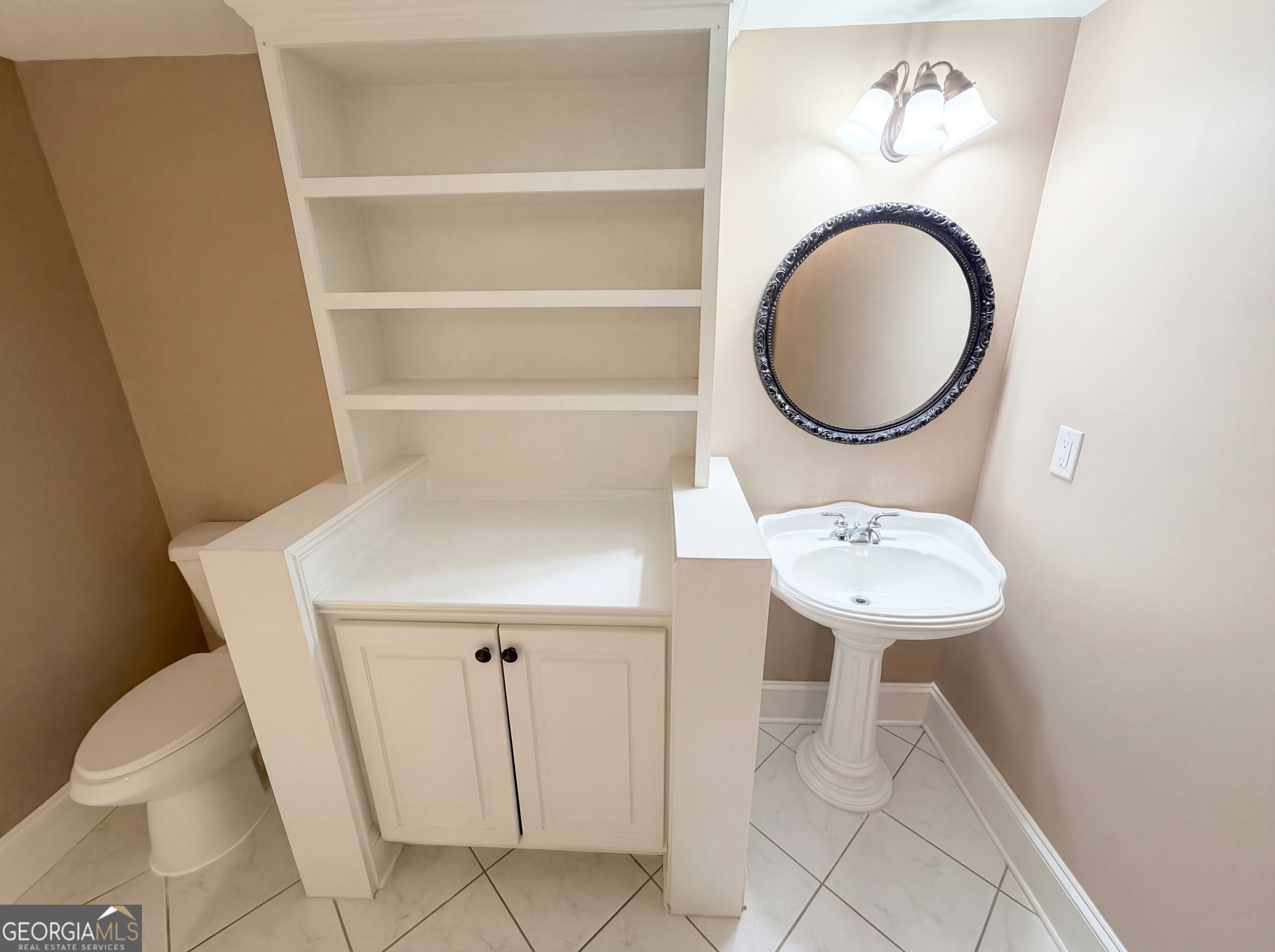 984 Forest Pond Court Property Photo 26