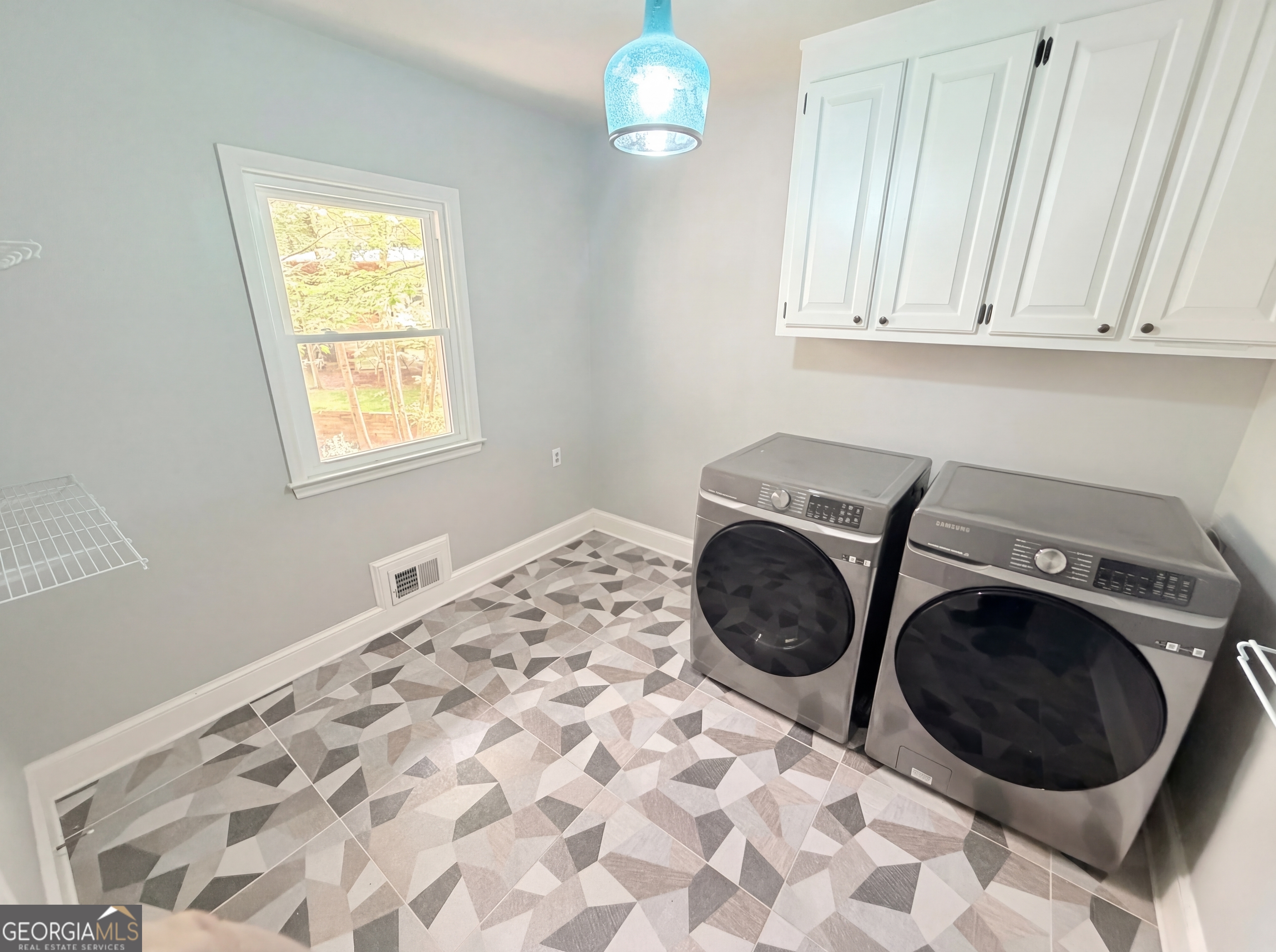 984 Forest Pond Court Property Photo 44