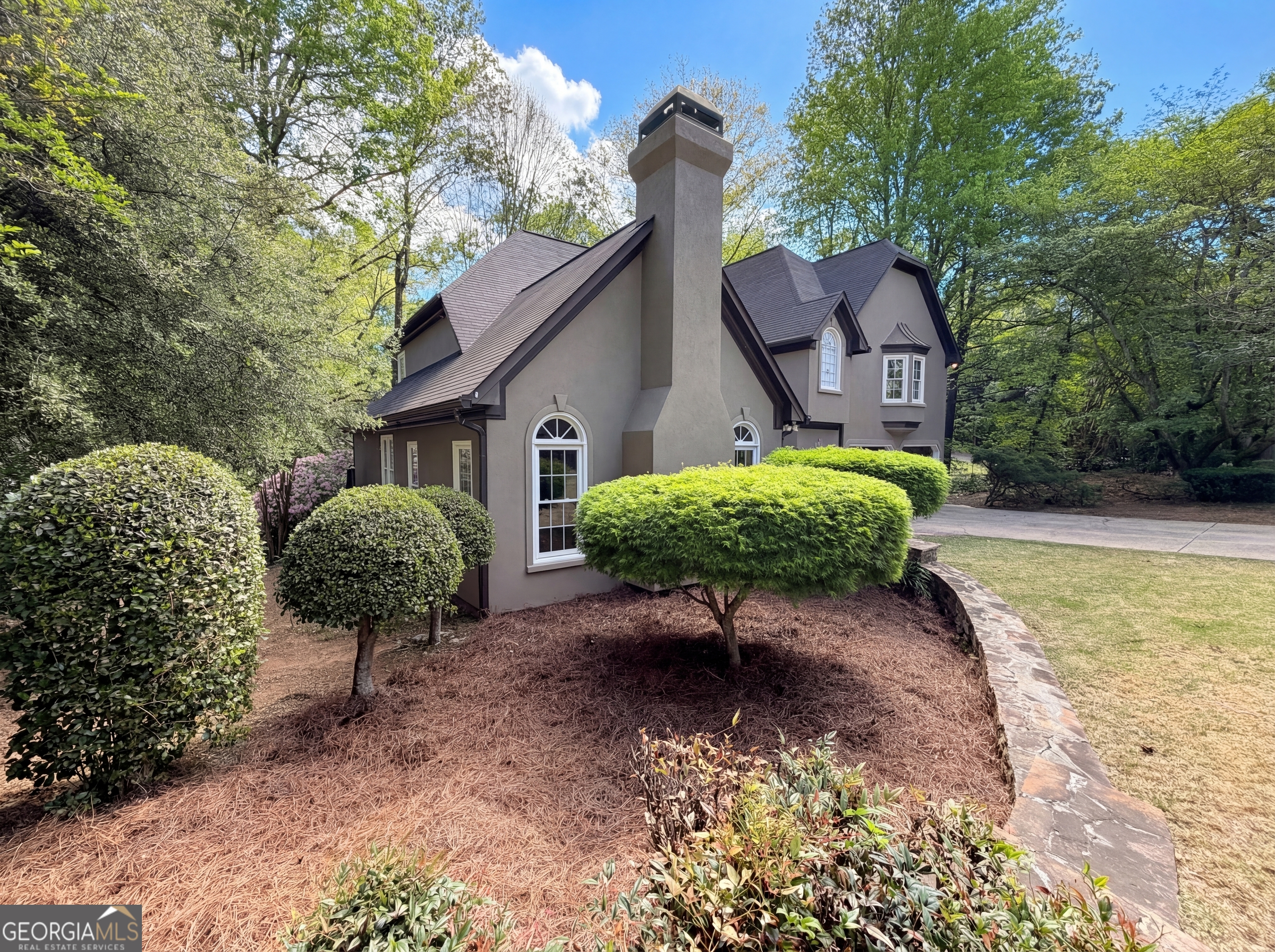 984 Forest Pond Court Property Photo 47